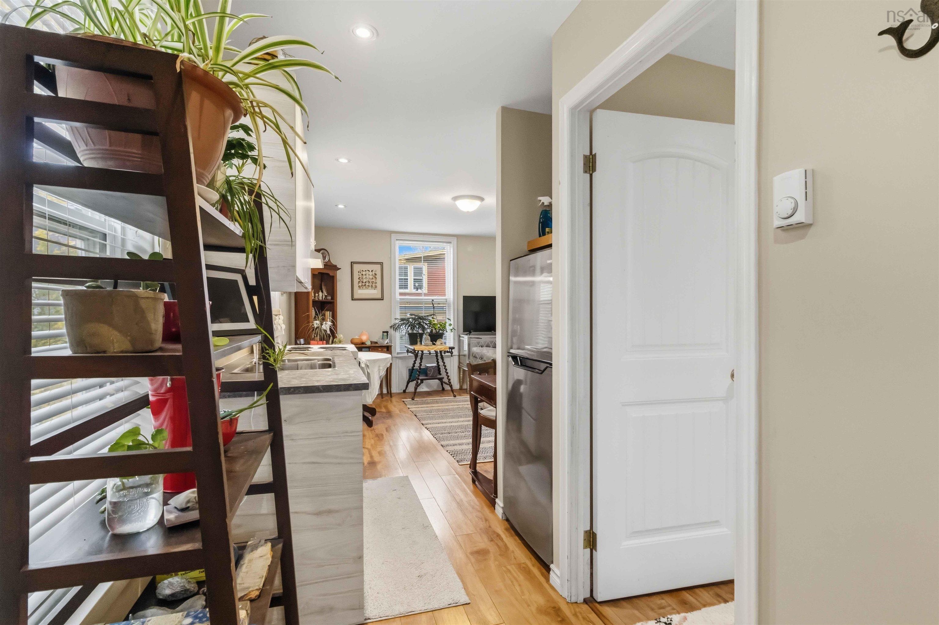 $649,900.00: 499 Main Street, Mahone Bay