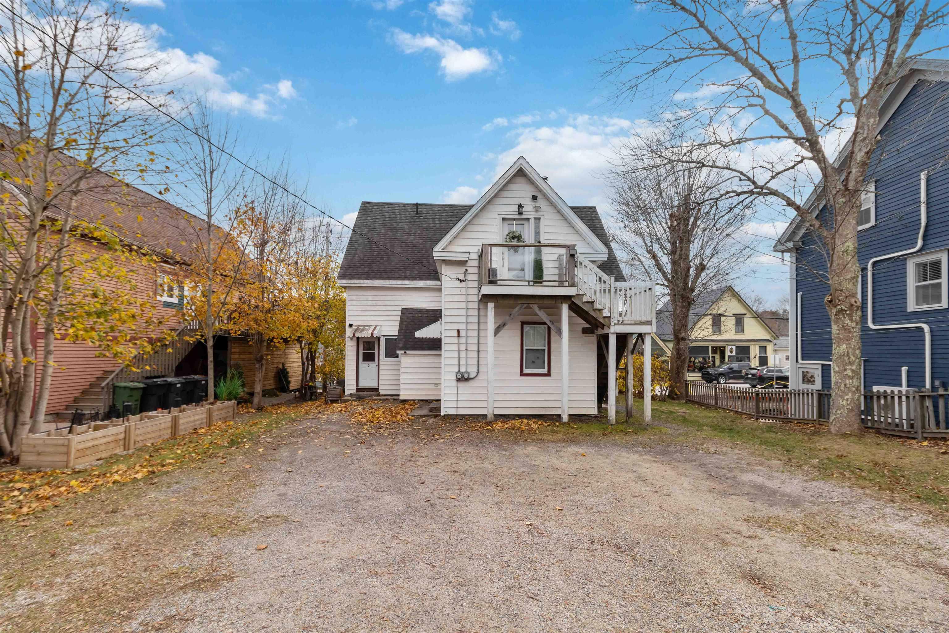 $649,900.00: 499 Main Street, Mahone Bay