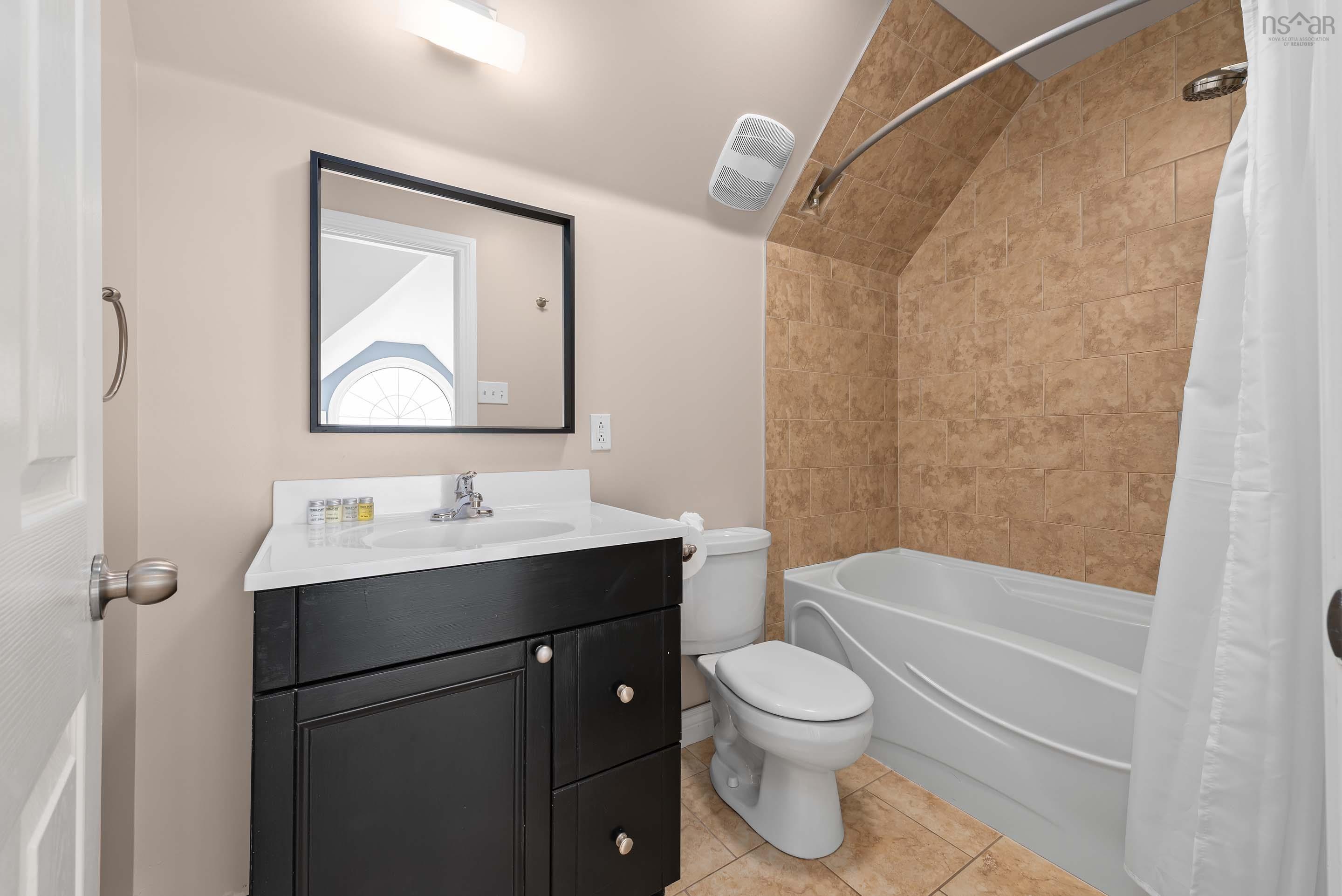 4 Emerald Drive, Three Fathom Harbour, NS (MLS 202602908)