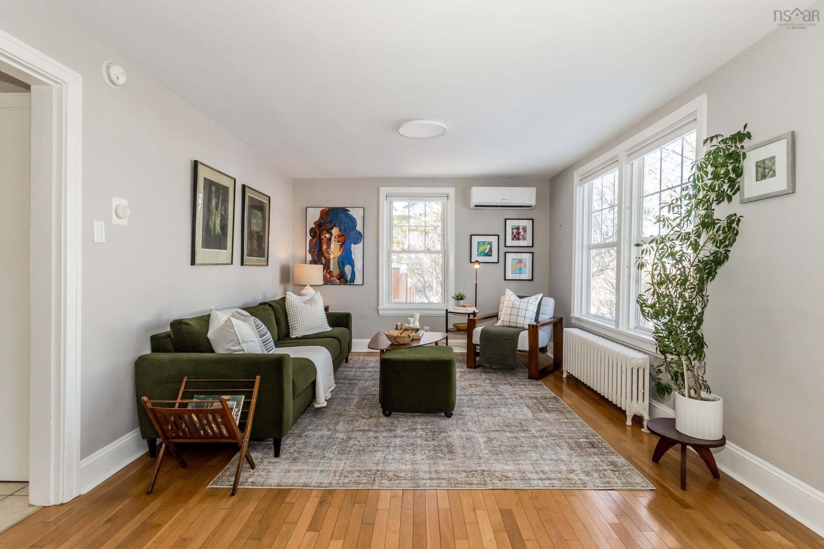 $499,000.00: 159 Pleasant Street, Wolfville