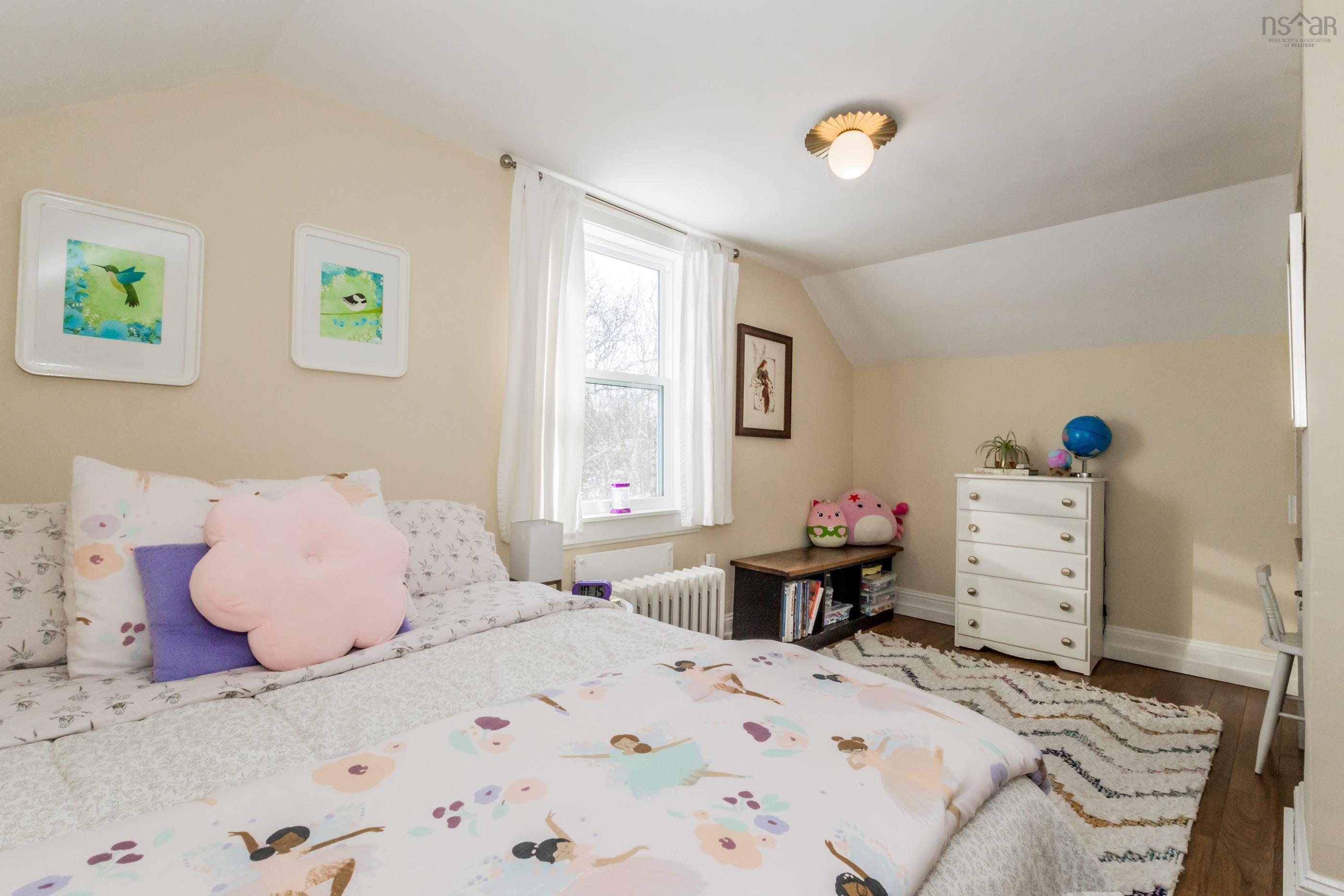 $499,000.00: 159 Pleasant Street, Wolfville