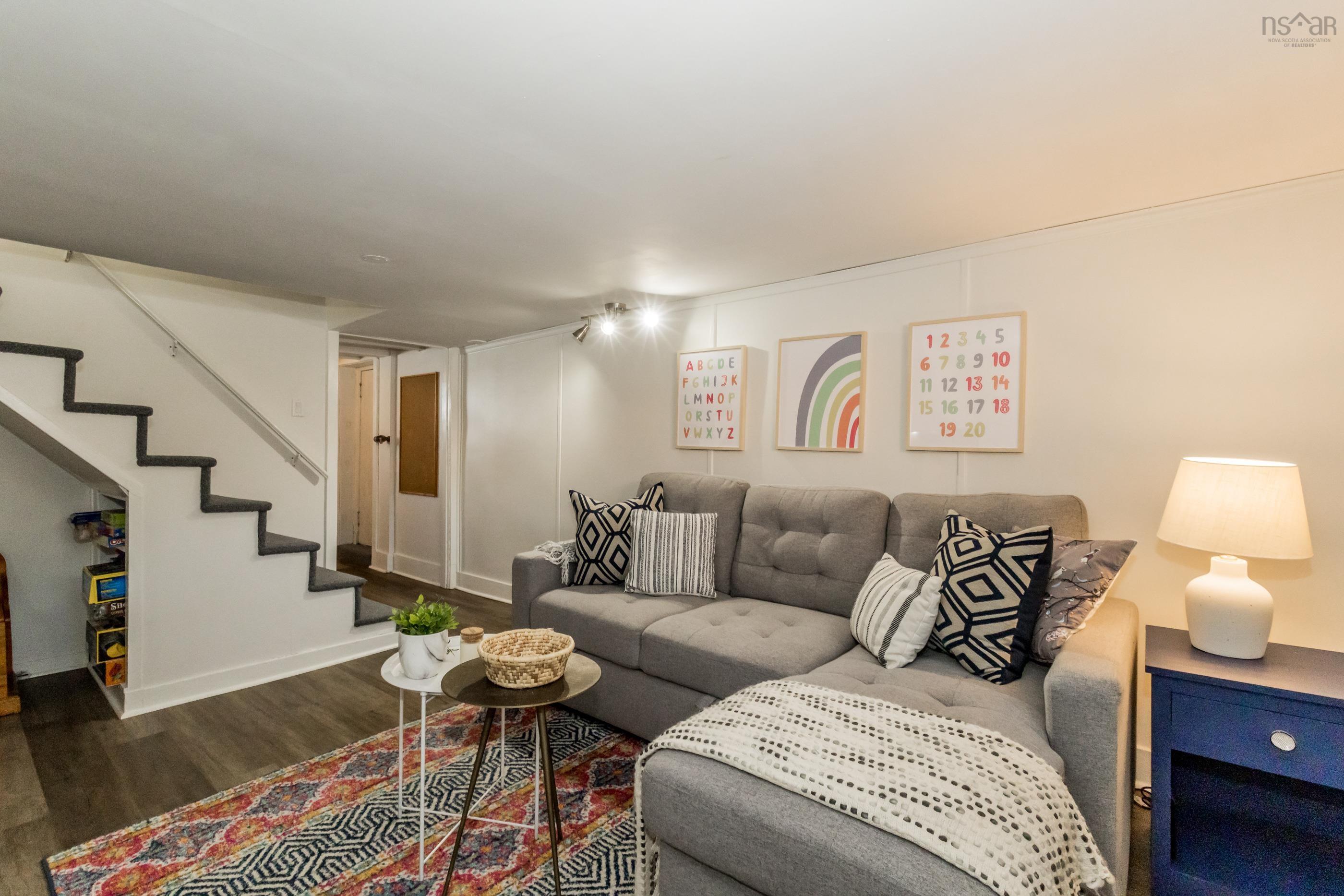 $499,000.00: 159 Pleasant Street, Wolfville