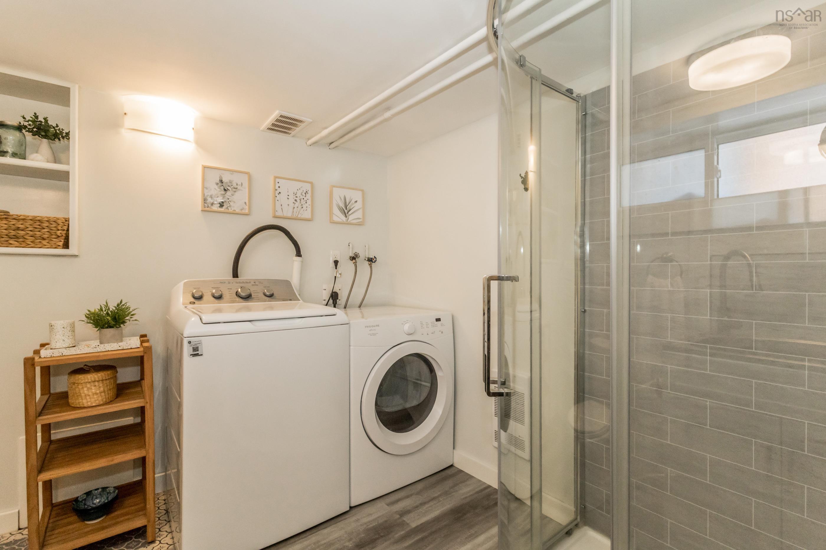 $499,000.00: 159 Pleasant Street, Wolfville