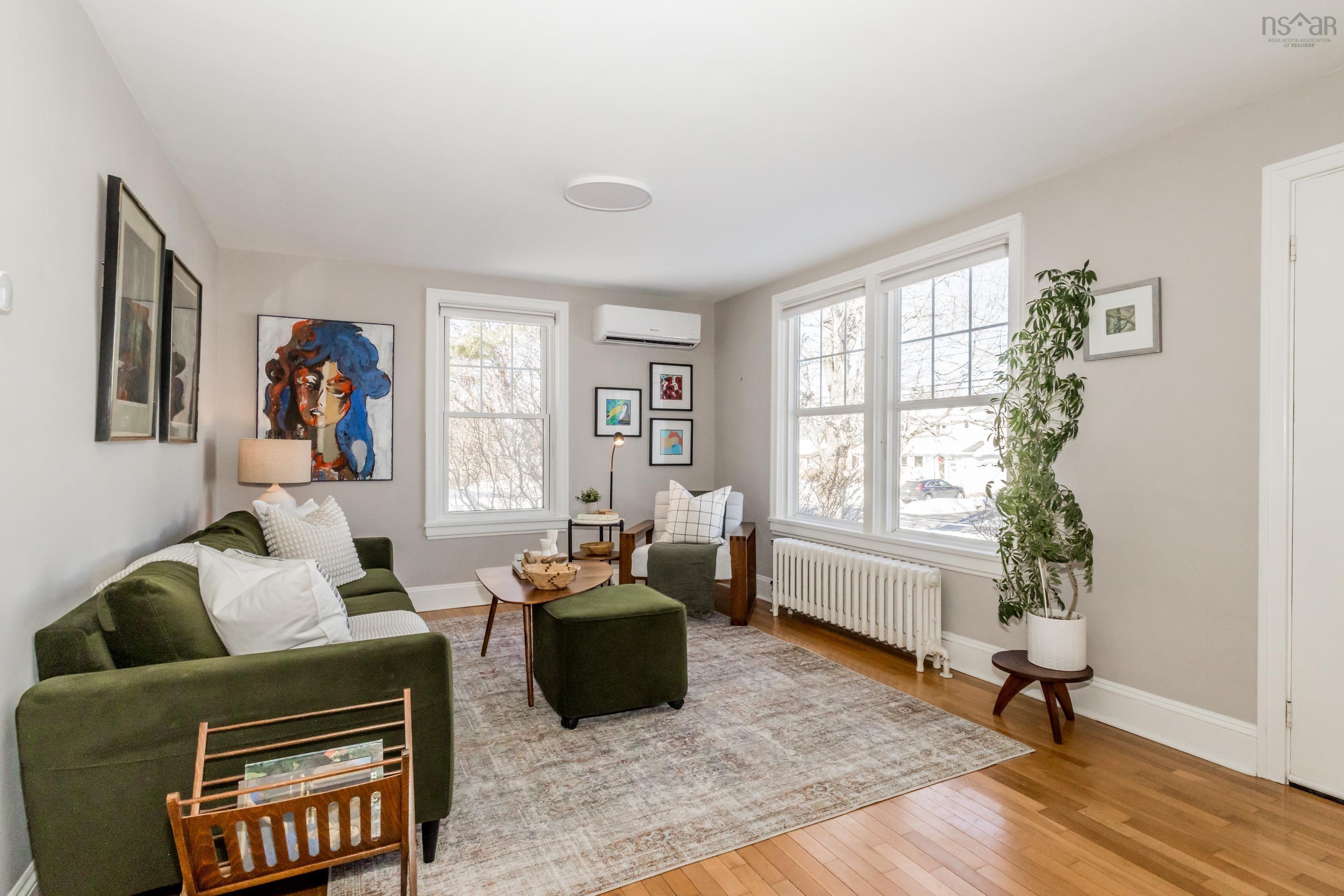 $499,000.00: 159 Pleasant Street, Wolfville