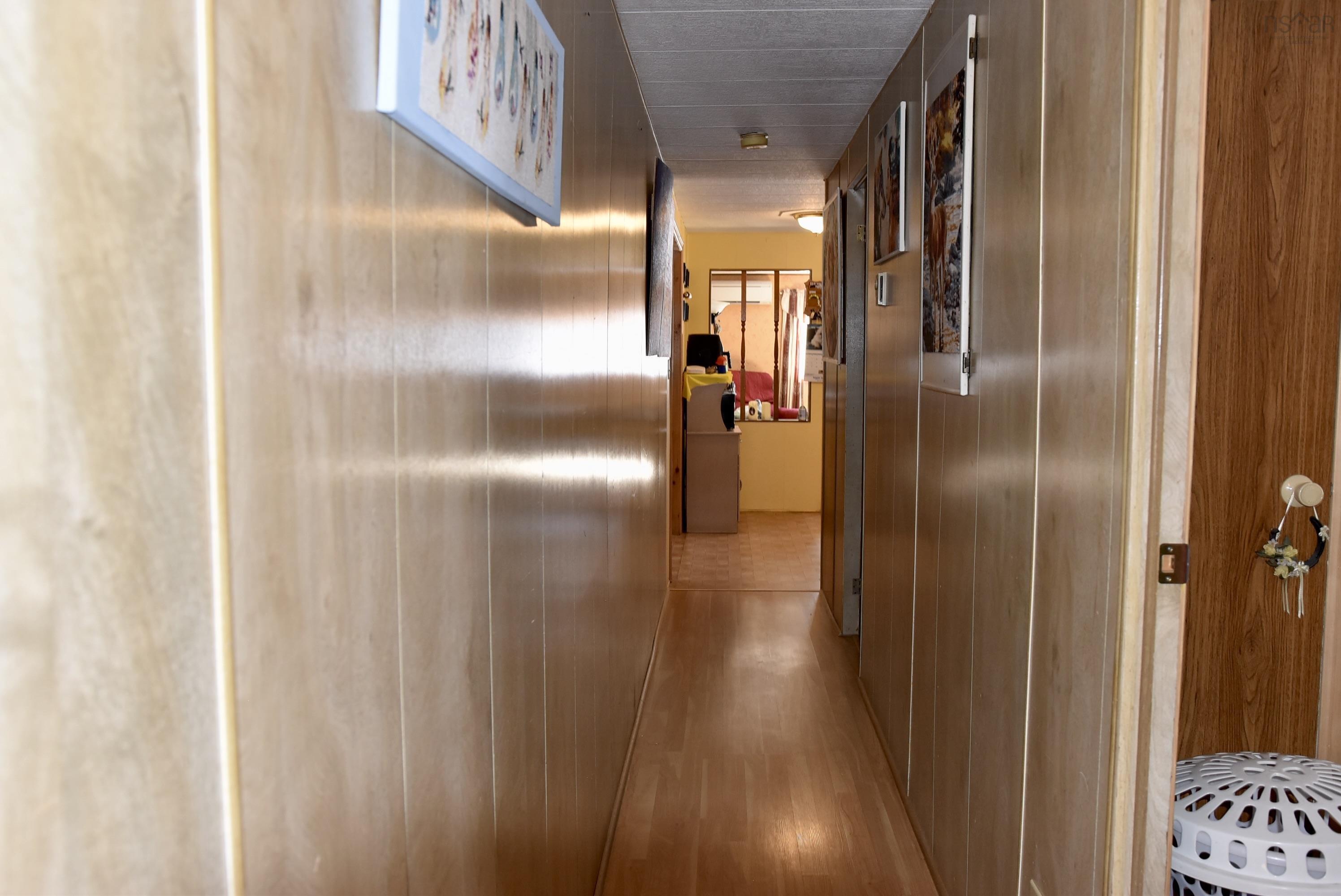 $255,000.00: 236 Weltons Lane, Meadowvale