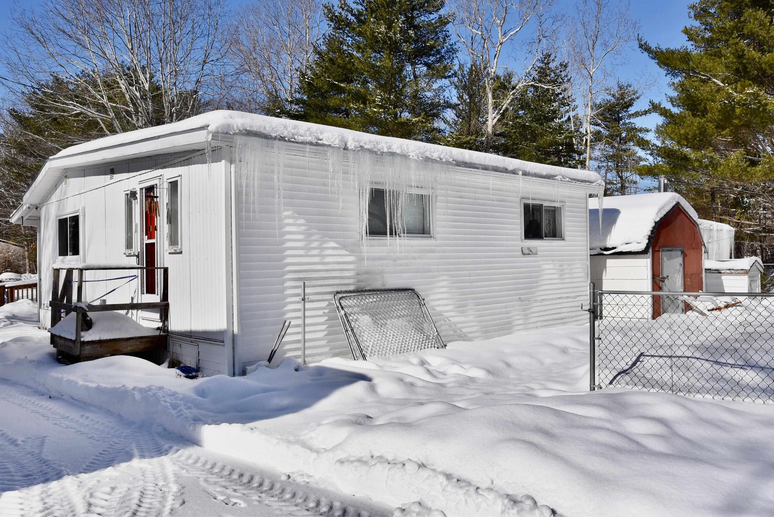 $255,000.00: 236 Weltons Lane, Meadowvale