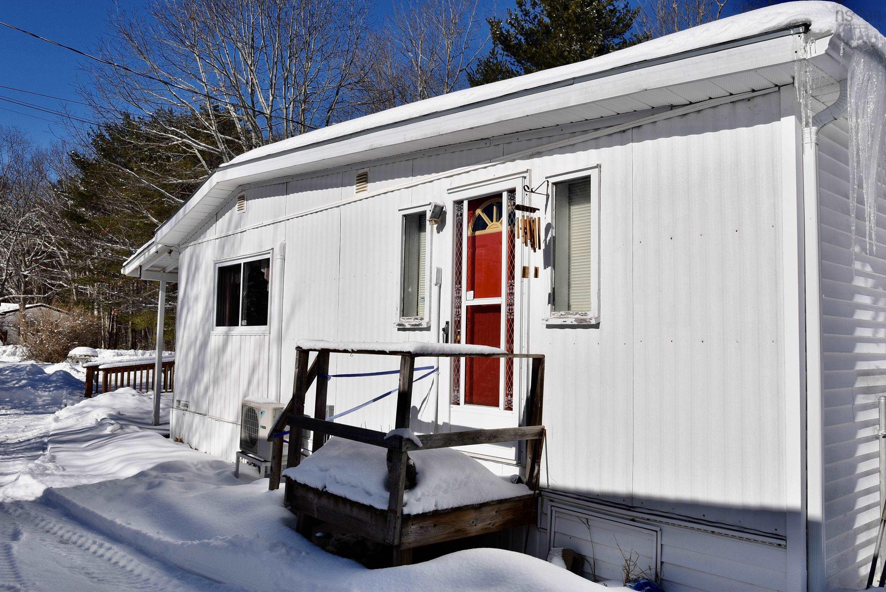 $255,000.00: 236 Weltons Lane, Meadowvale