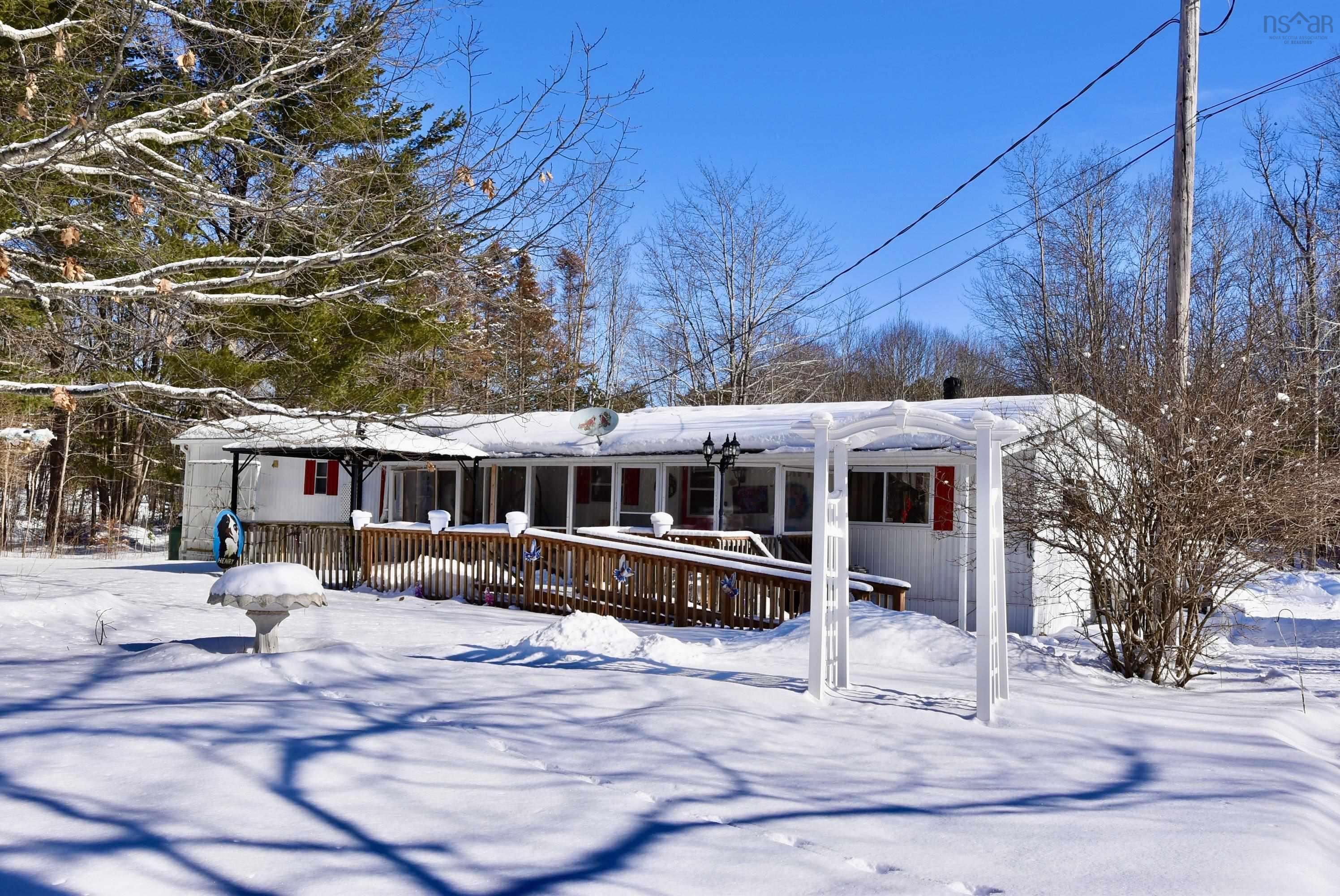 $255,000.00: 236 Weltons Lane, Meadowvale