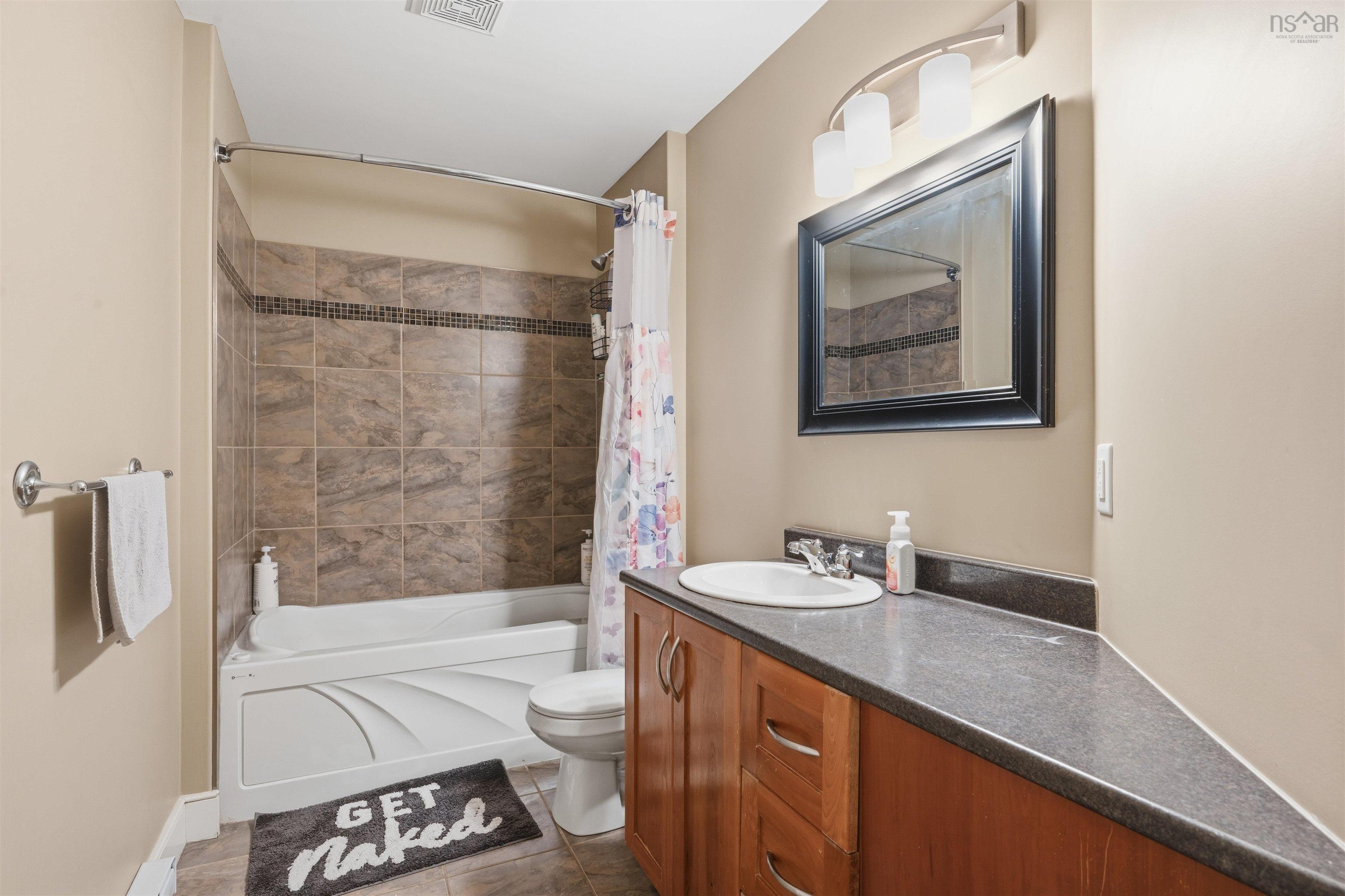 162 Beaver Bank Road, Lower Sackville, NS (MLS 202602917)