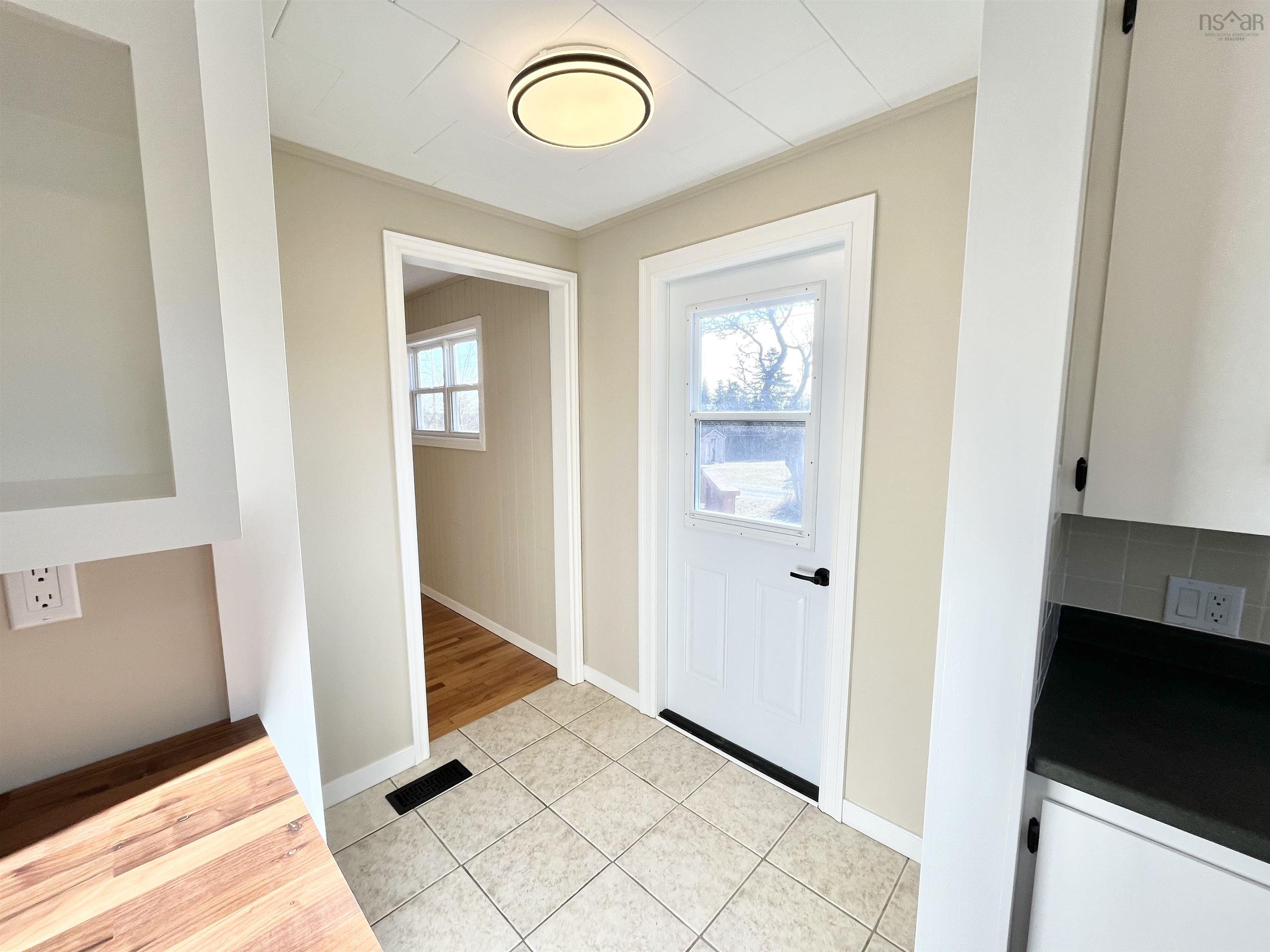 $449,000.00: 89 Stoney Island Road, North East Point