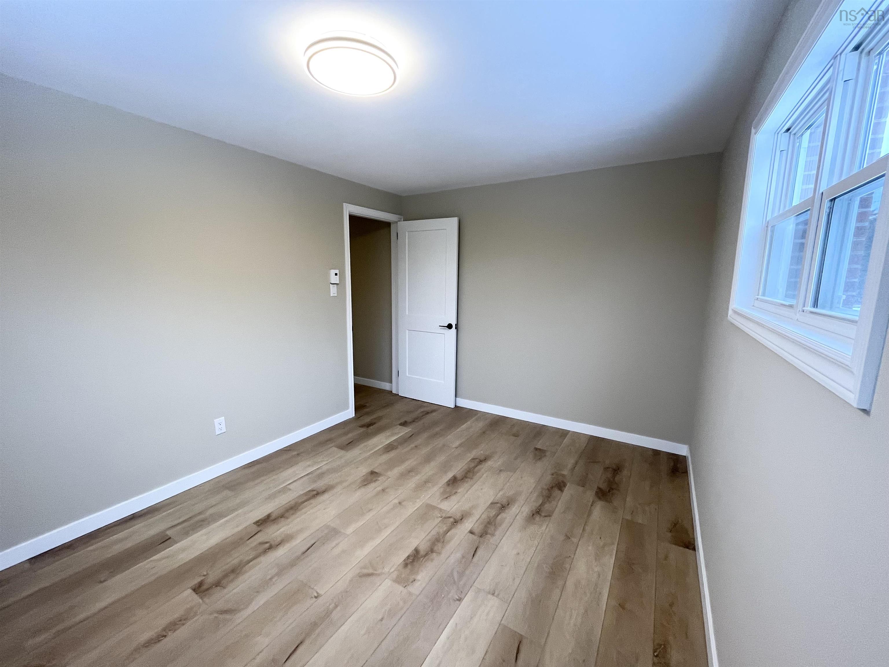 $499,000.00: 89 Stoney Island Road, North East Point