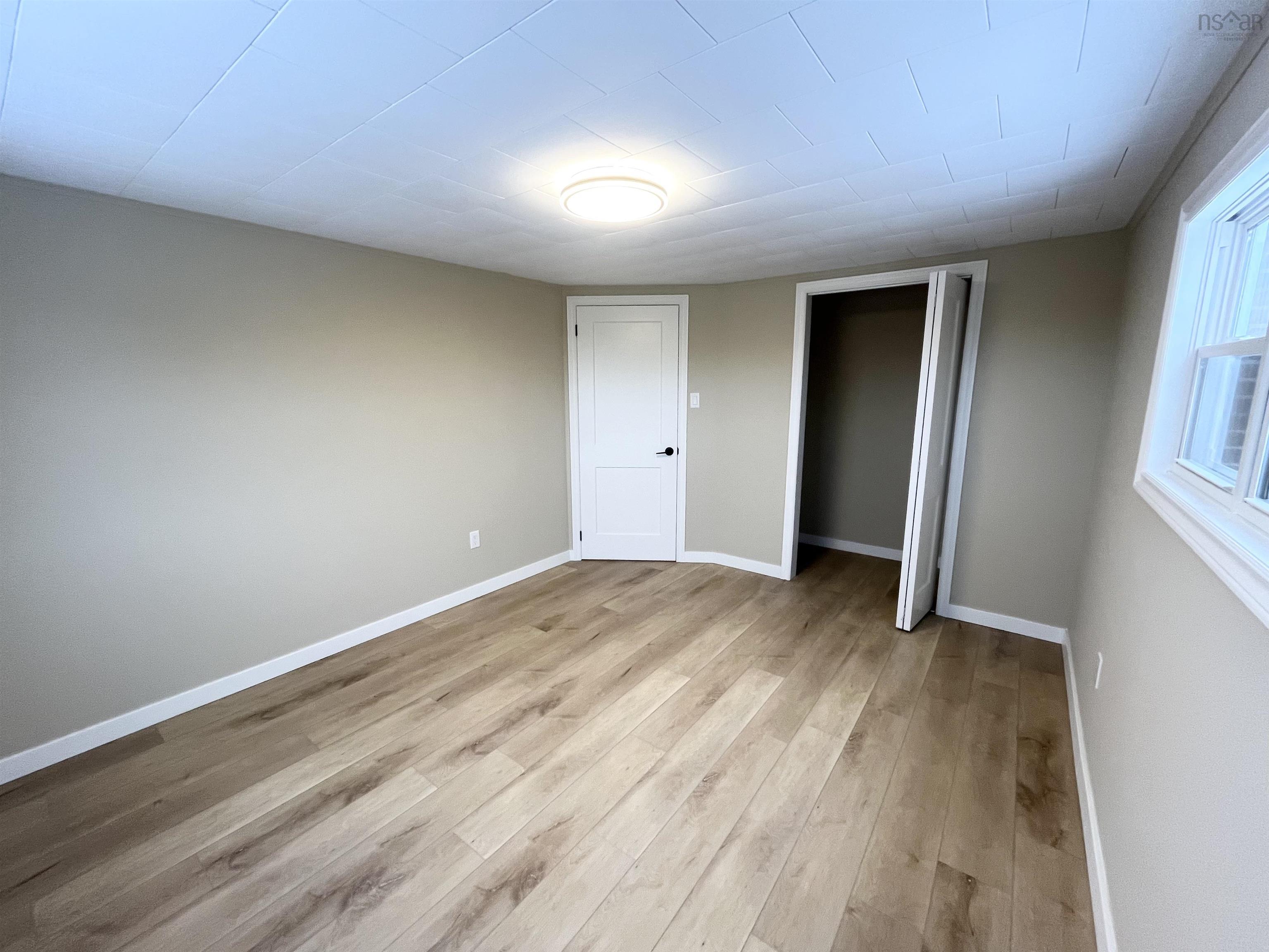 $499,000.00: 89 Stoney Island Road, North East Point