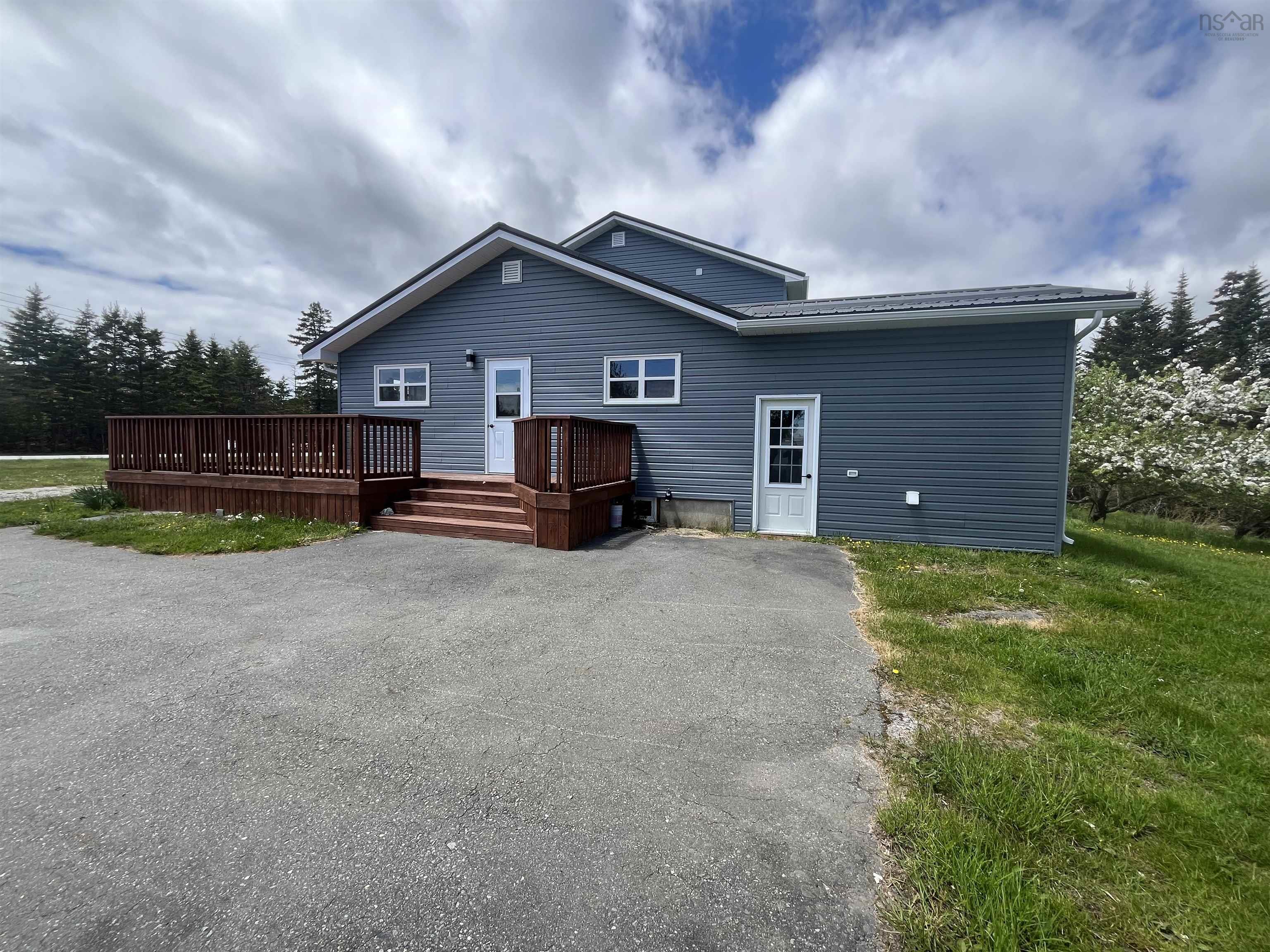 $449,000.00: 89 Stoney Island Road, North East Point