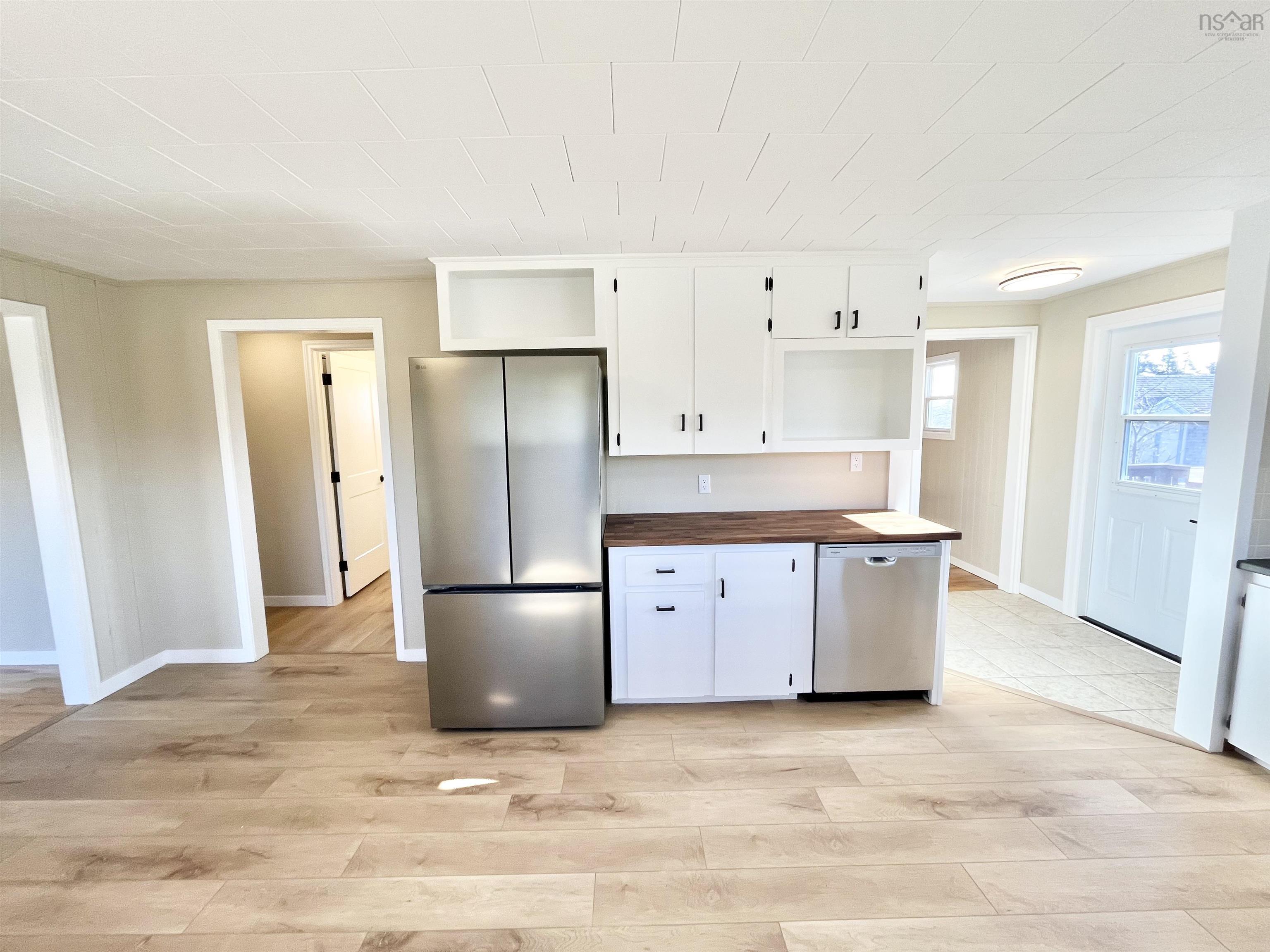 $449,000.00: 89 Stoney Island Road, North East Point