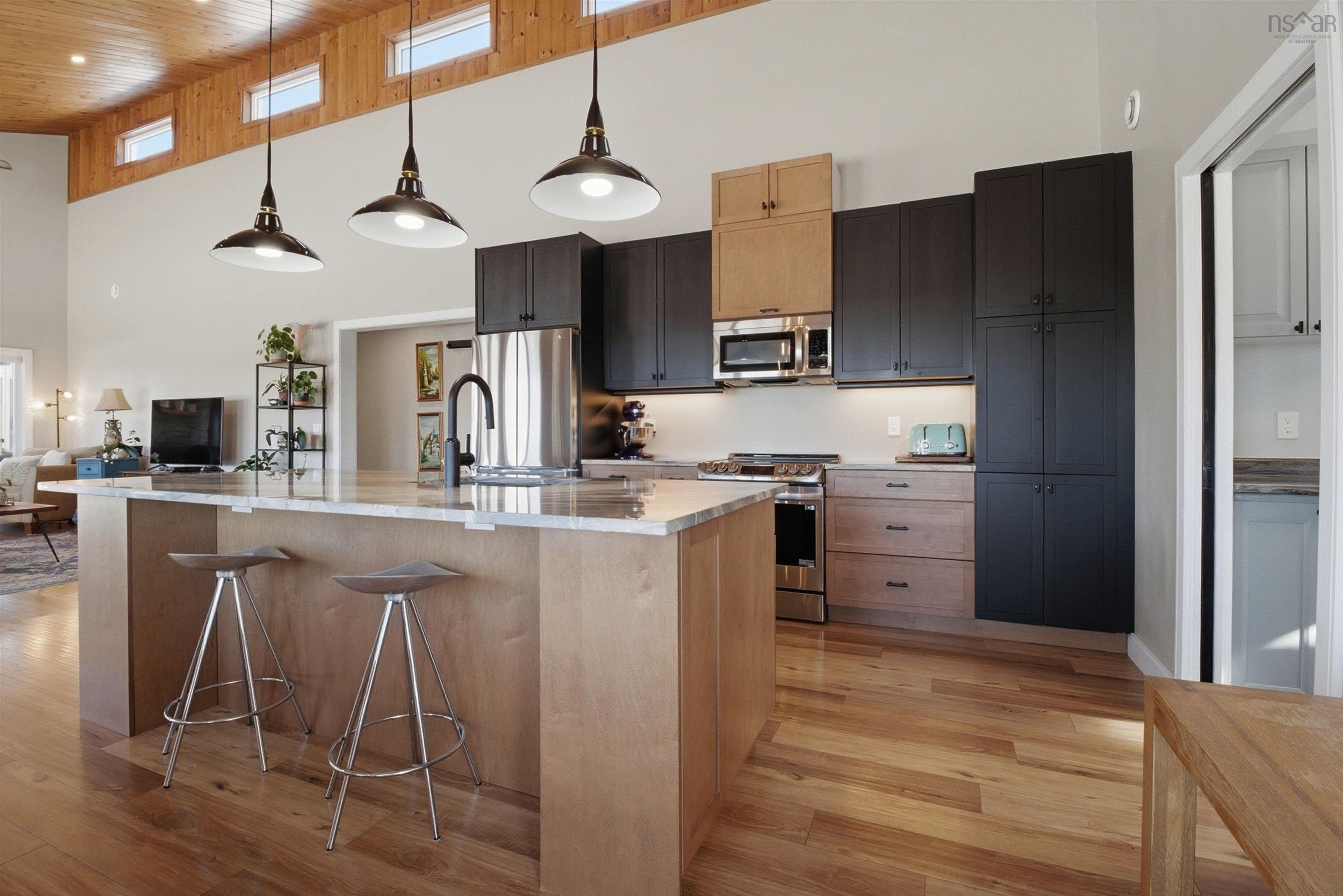 $724,900.00: 45 River Mill Terrace, Conquerall Mills