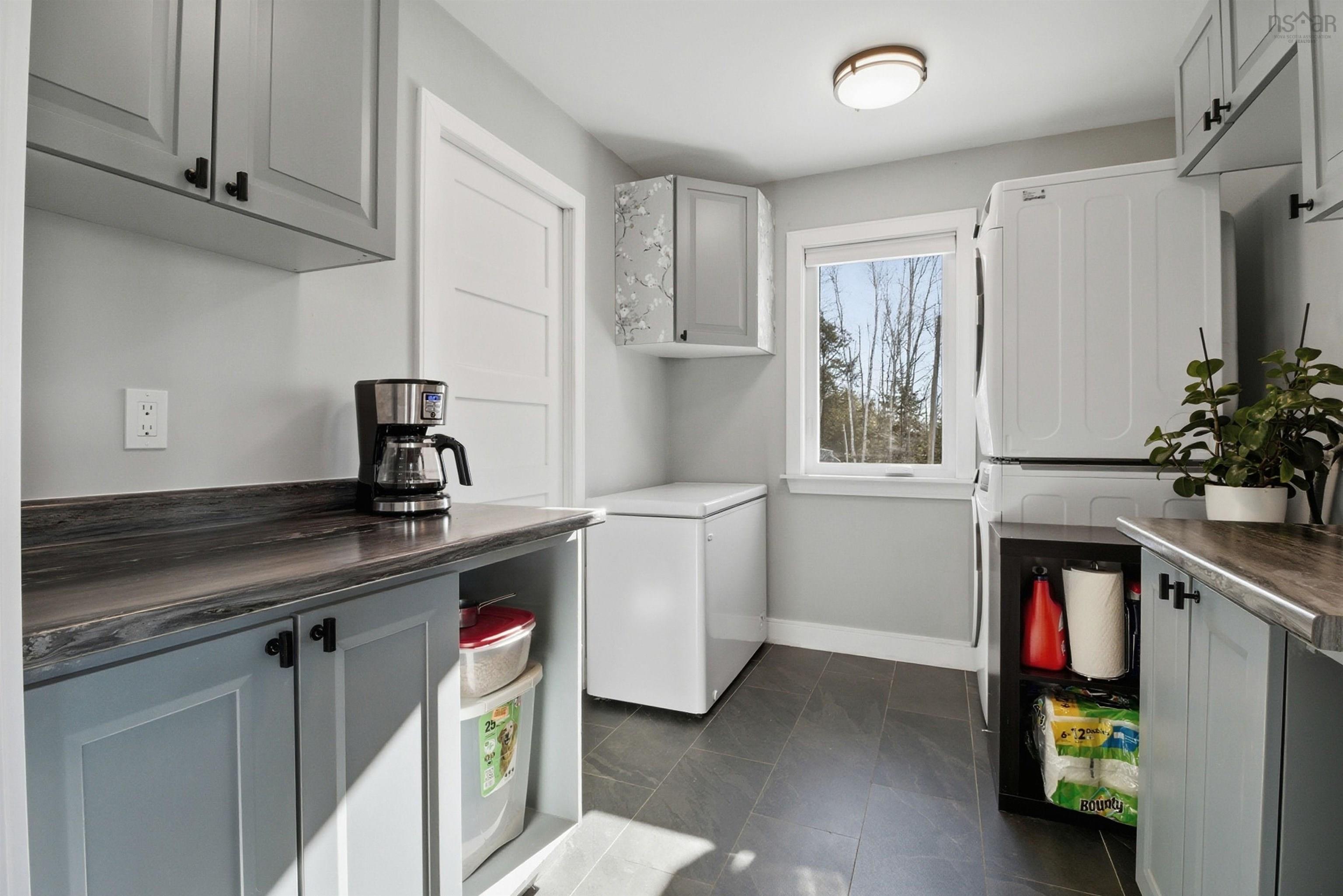 $724,900.00: 45 River Mill Terrace, Conquerall Mills