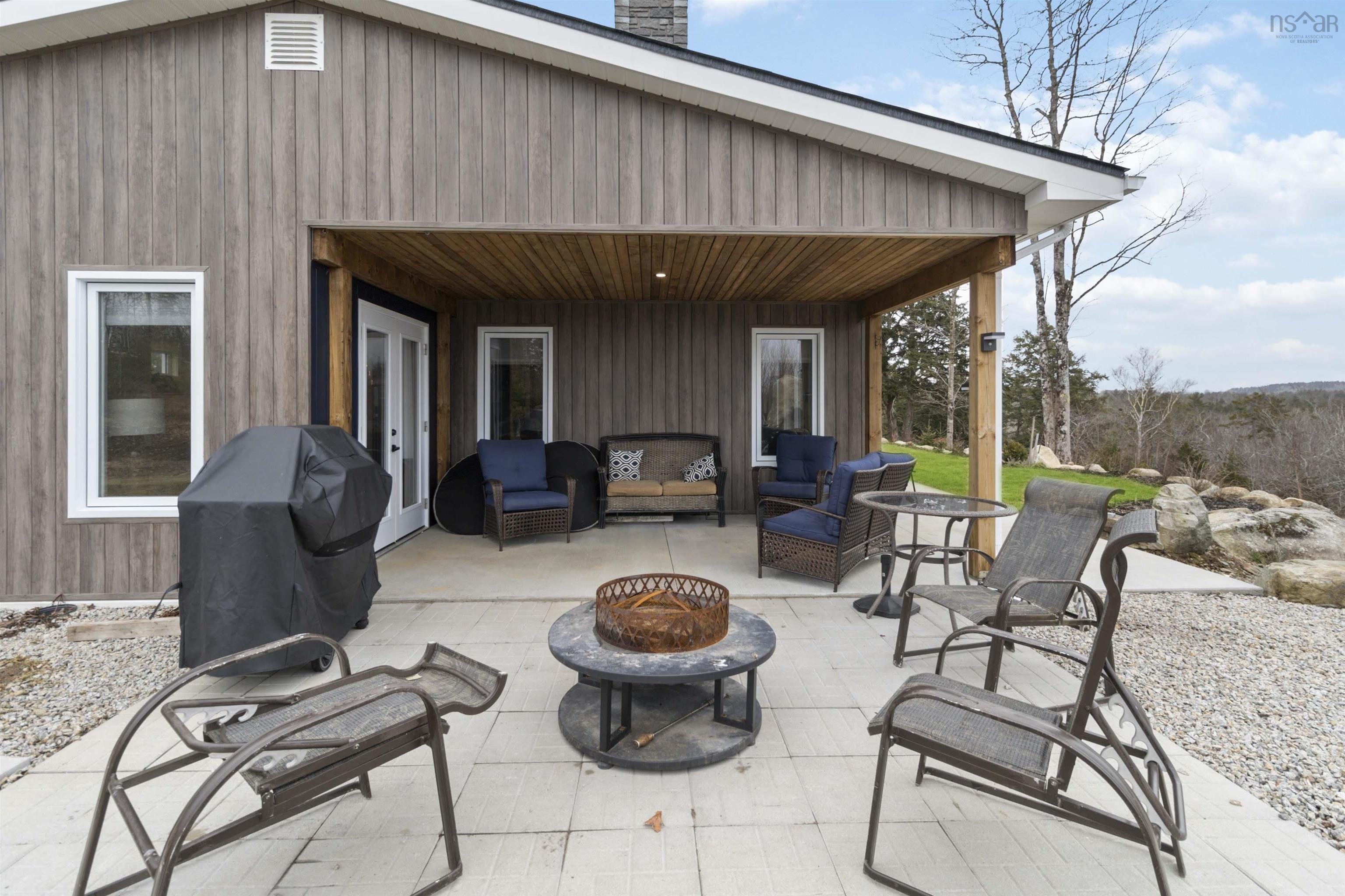 $724,900.00: 45 River Mill Terrace, Conquerall Mills