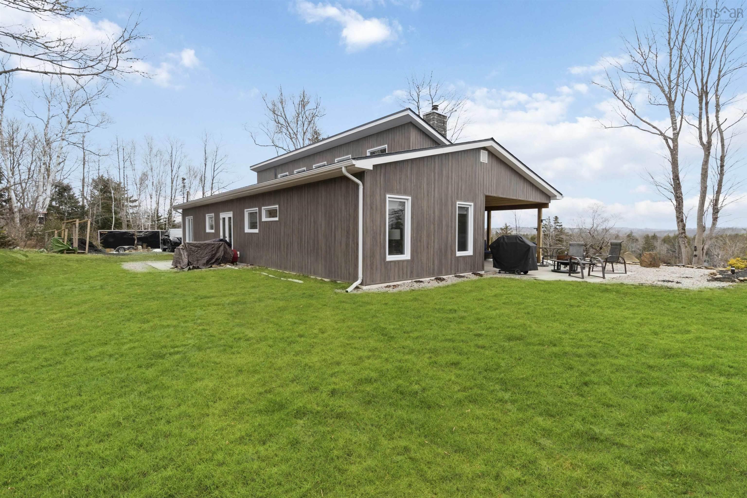 $724,900.00: 45 River Mill Terrace, Conquerall Mills