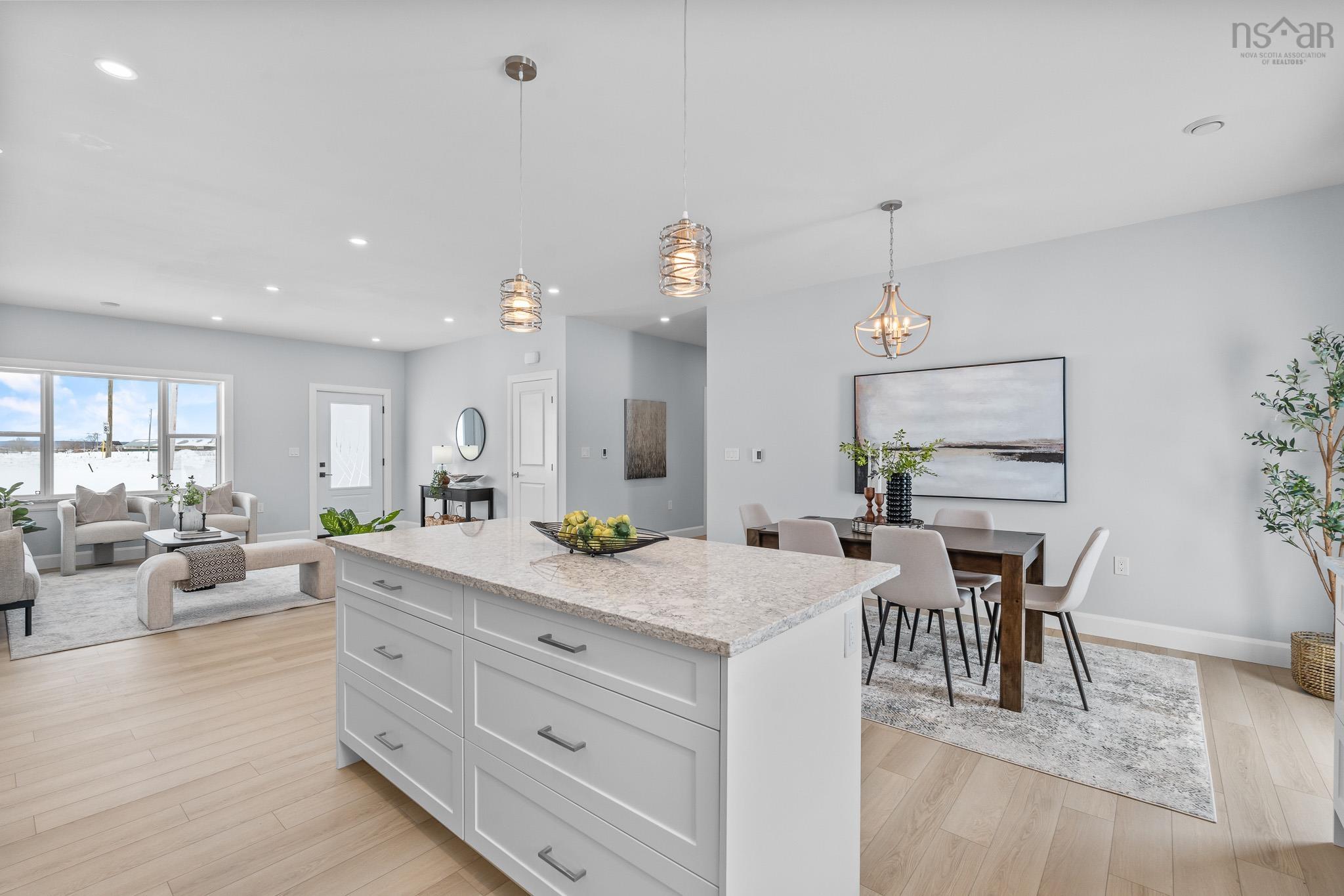 $524,900.00: 11297 Highway 2, Masstown