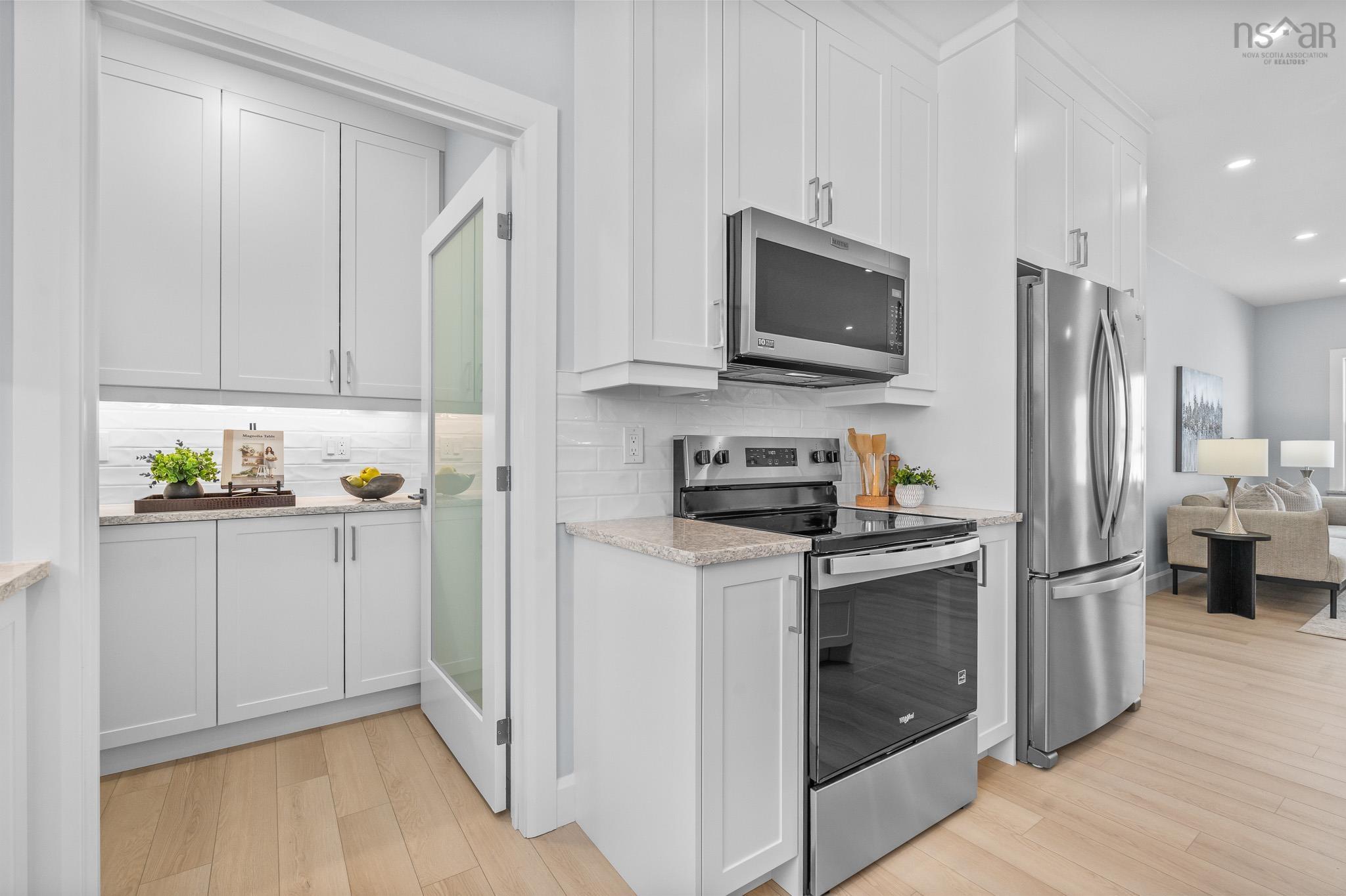 $524,900.00: 11297 Highway 2, Masstown