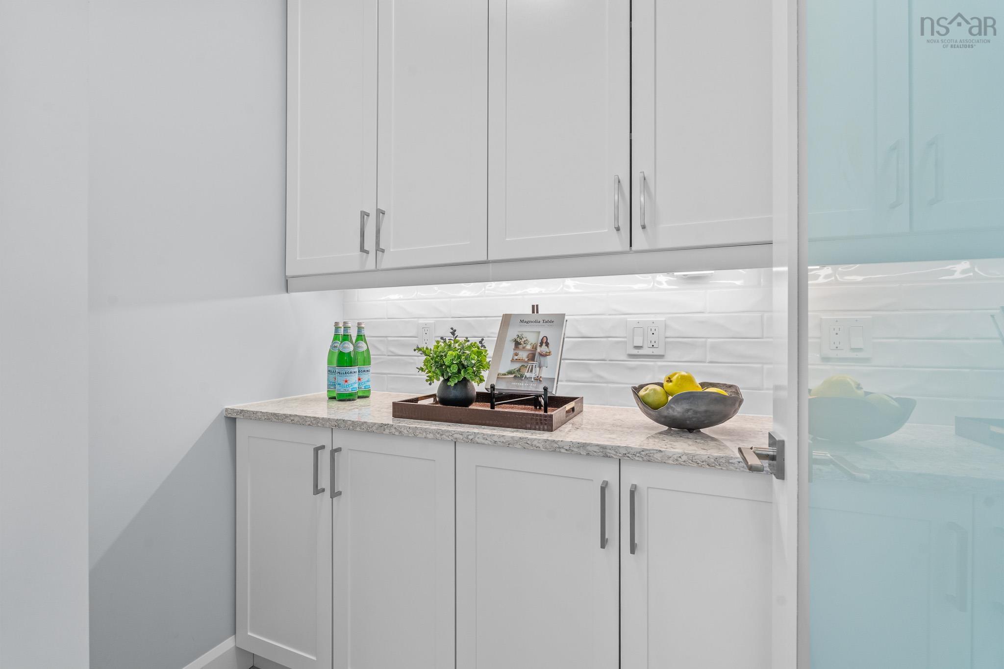 $524,900.00: 11297 Highway 2, Masstown