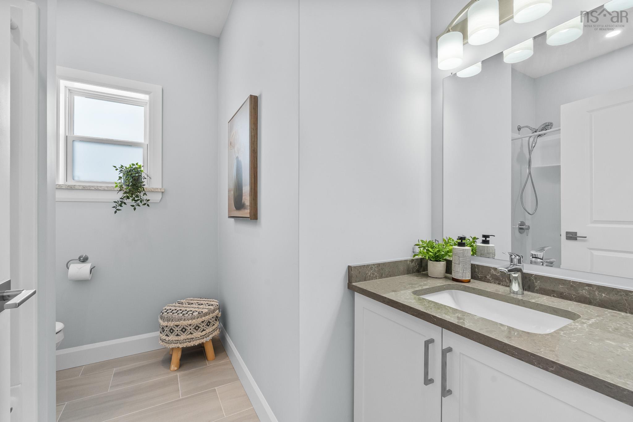 $524,900.00: 11297 Highway 2, Masstown