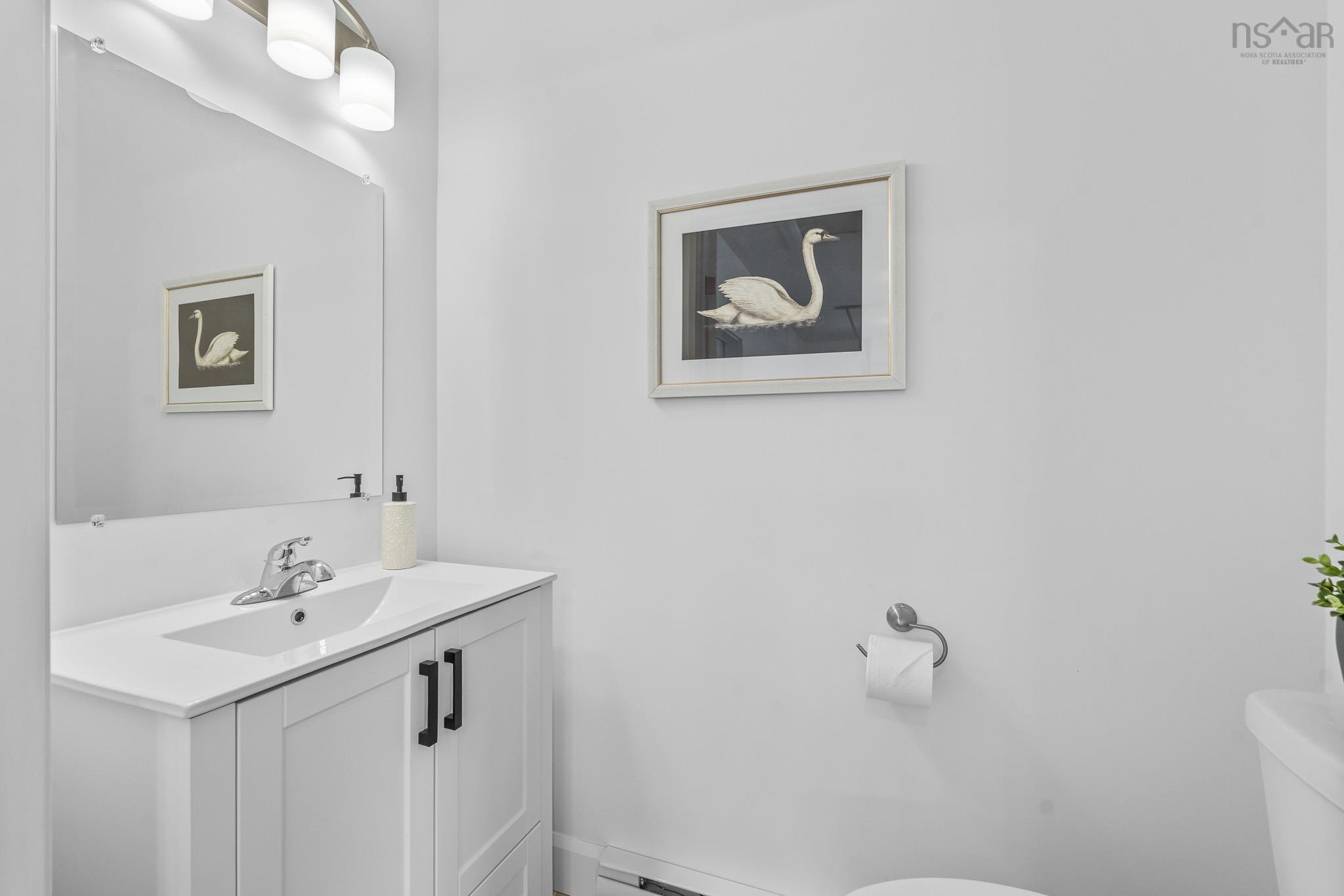 $524,900.00: 11297 Highway 2, Masstown