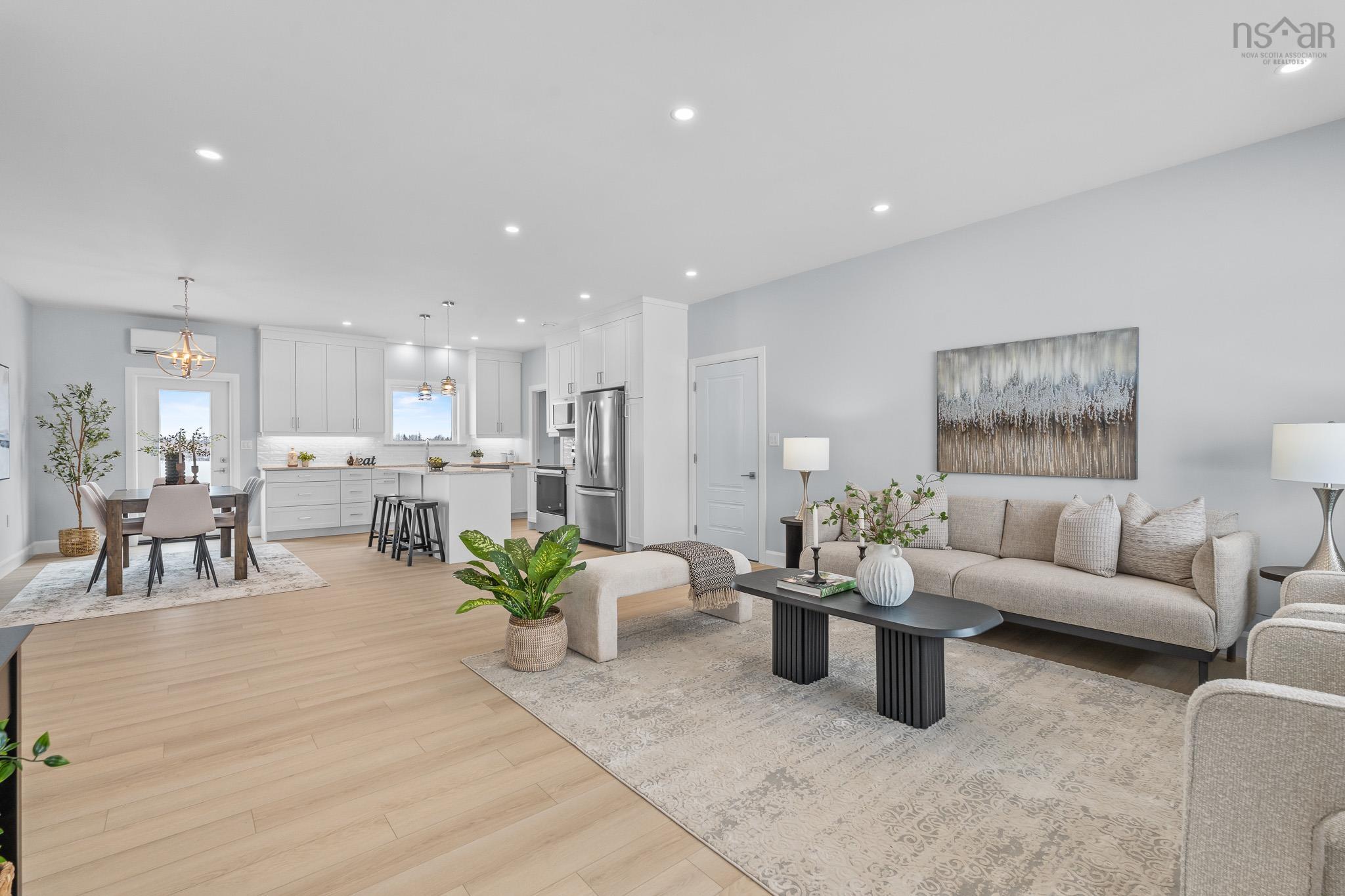 $524,900.00: 11297 Highway 2, Masstown