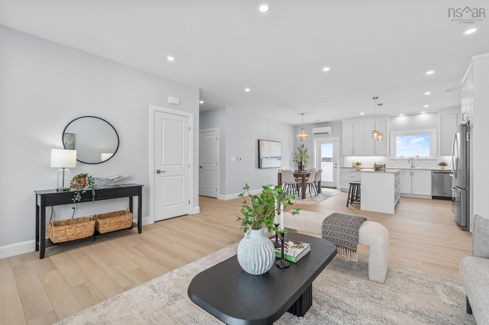 $524,900.00: 11297 Highway 2, Masstown