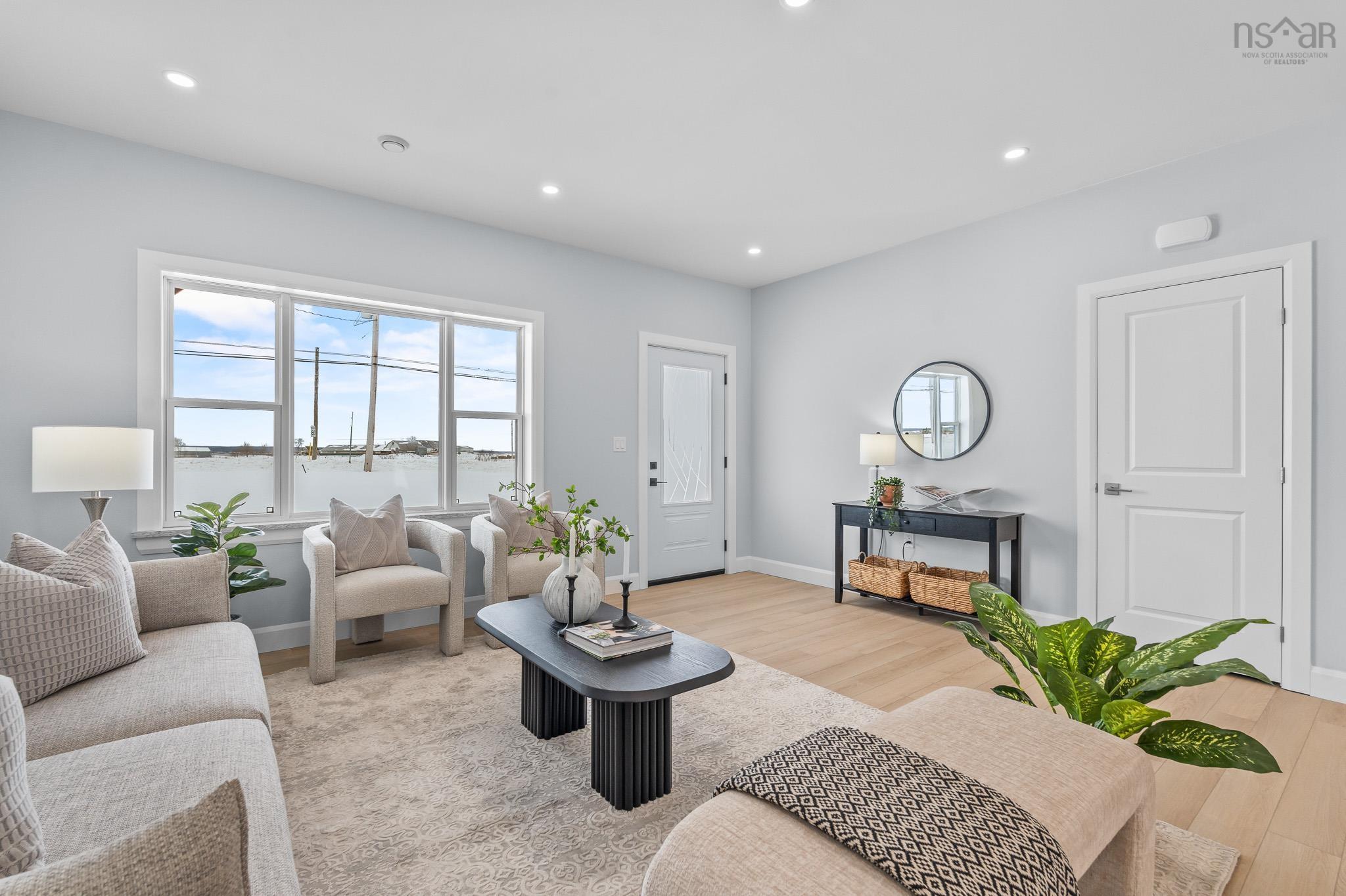 $524,900.00: 11297 Highway 2, Masstown