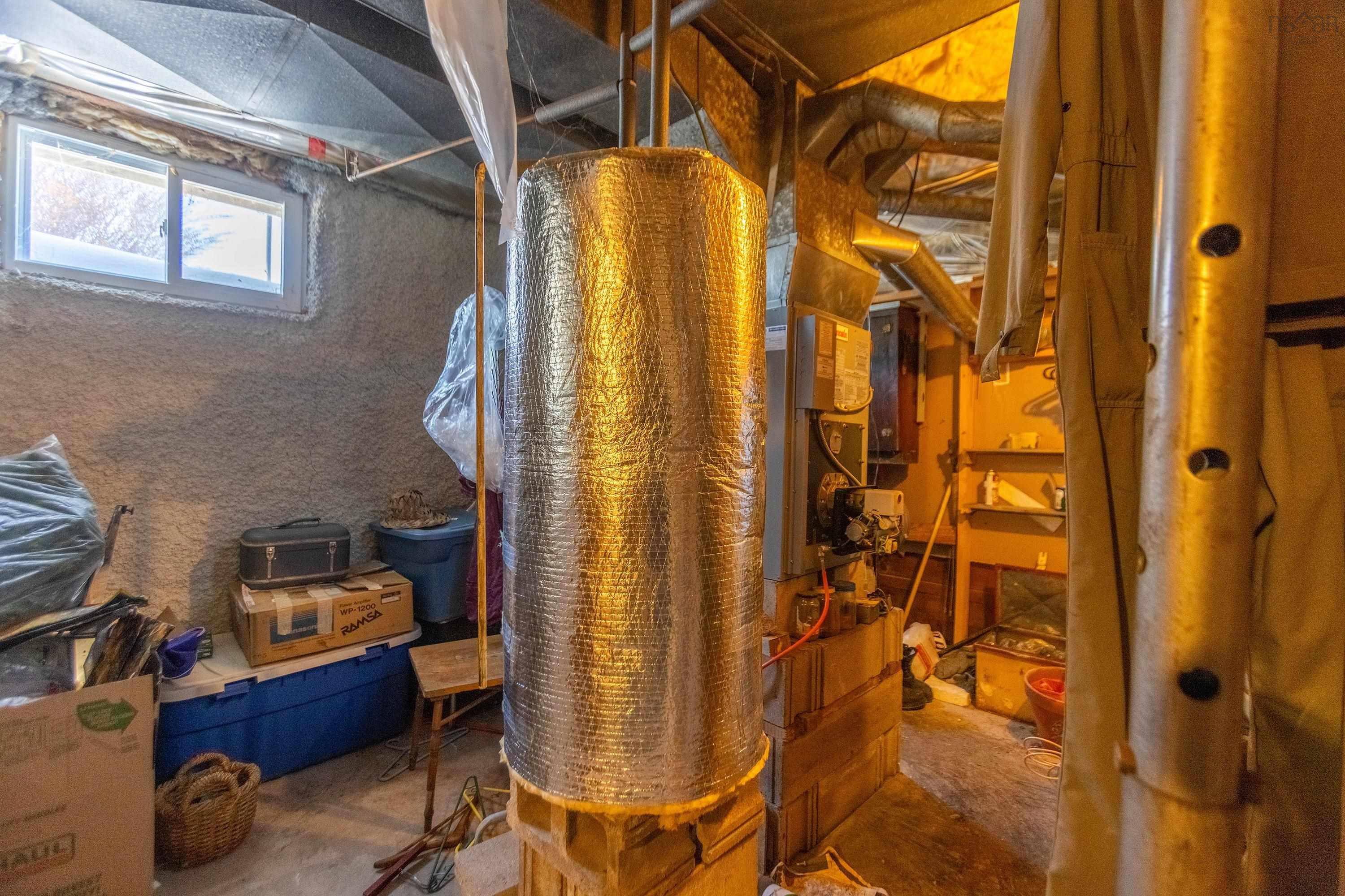 $149,900.00: 135 Pleasant Street E, Amherst