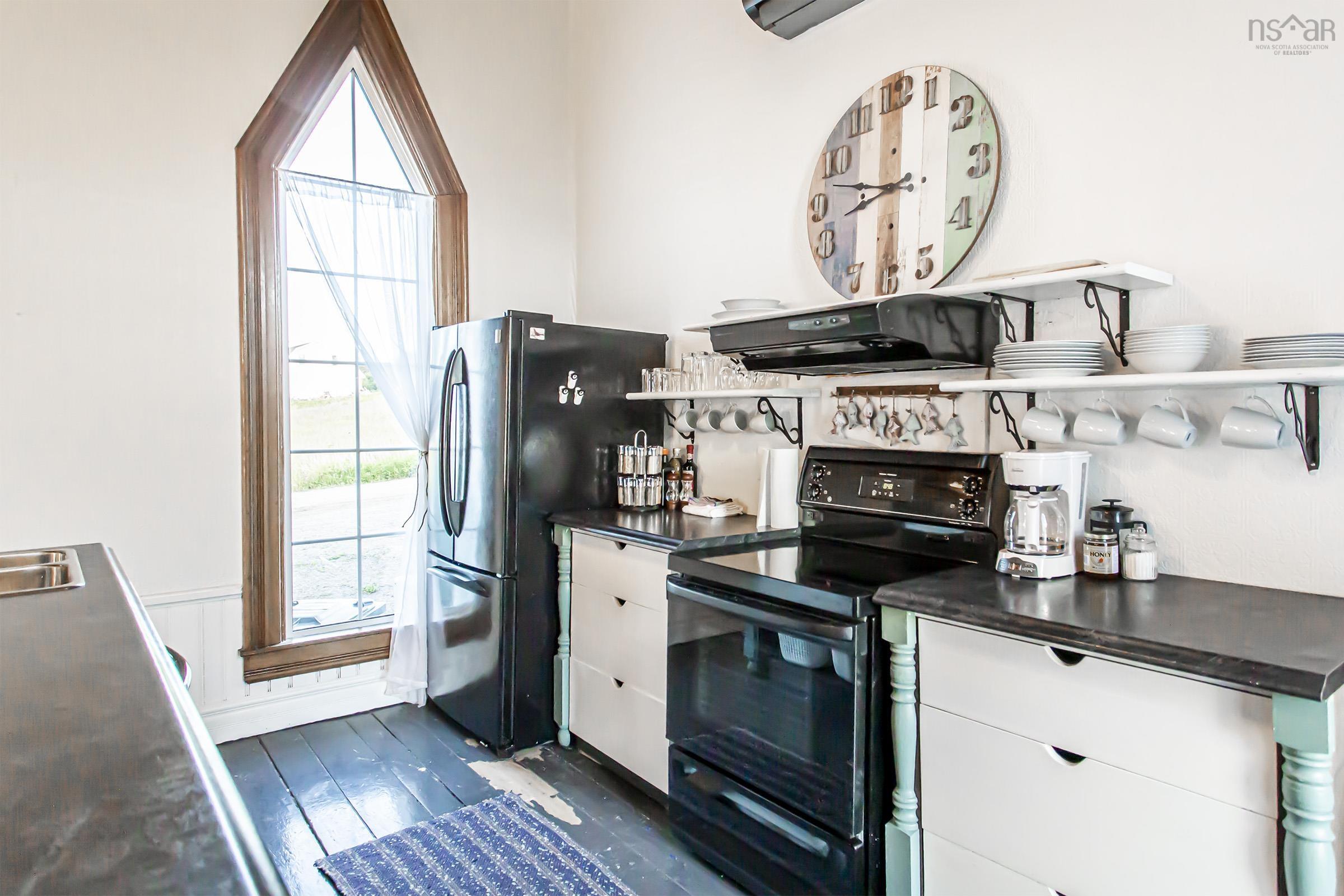 $399,000.00: 12352 Shore Road, Port George