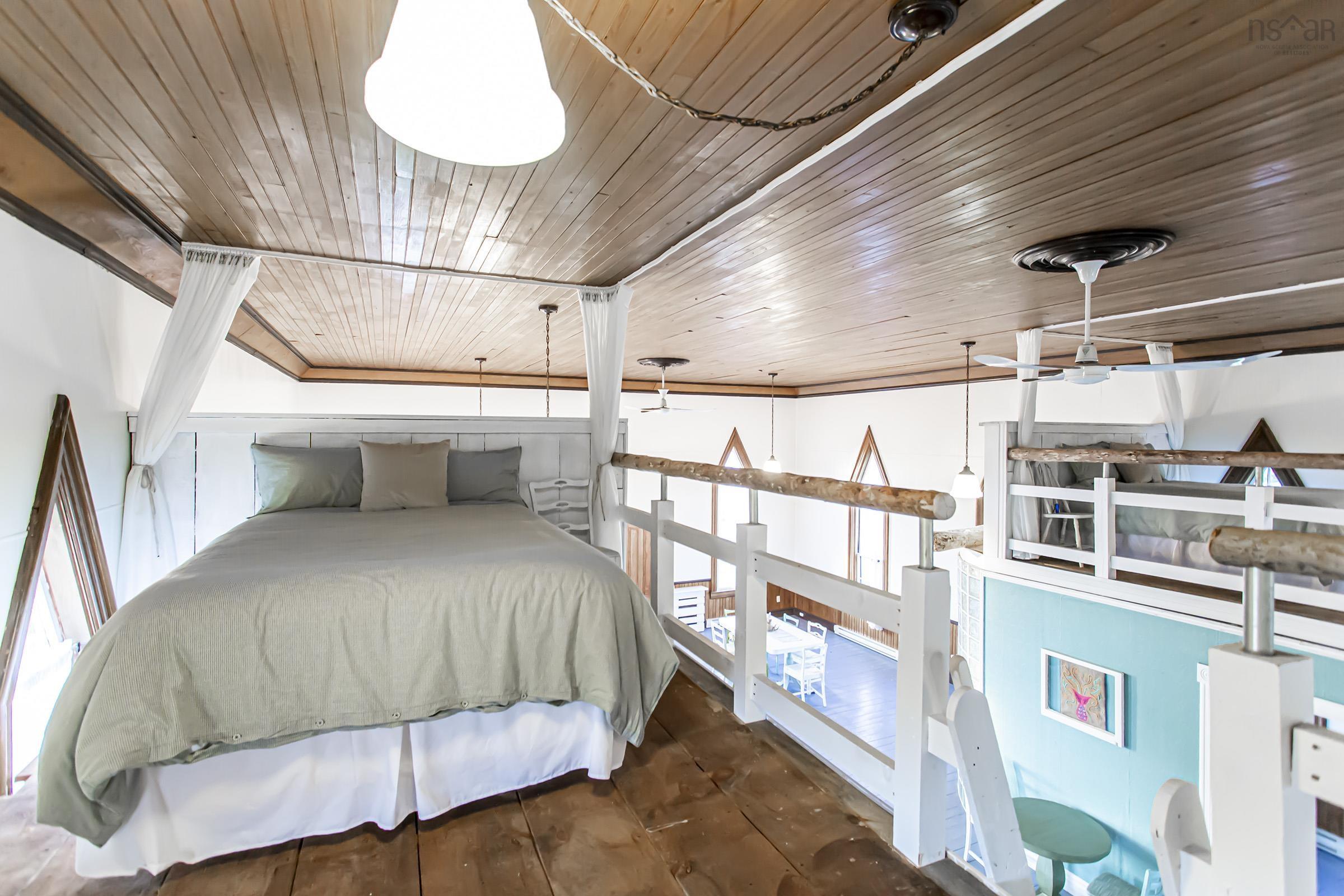 $399,000.00: 12352 Shore Road, Port George