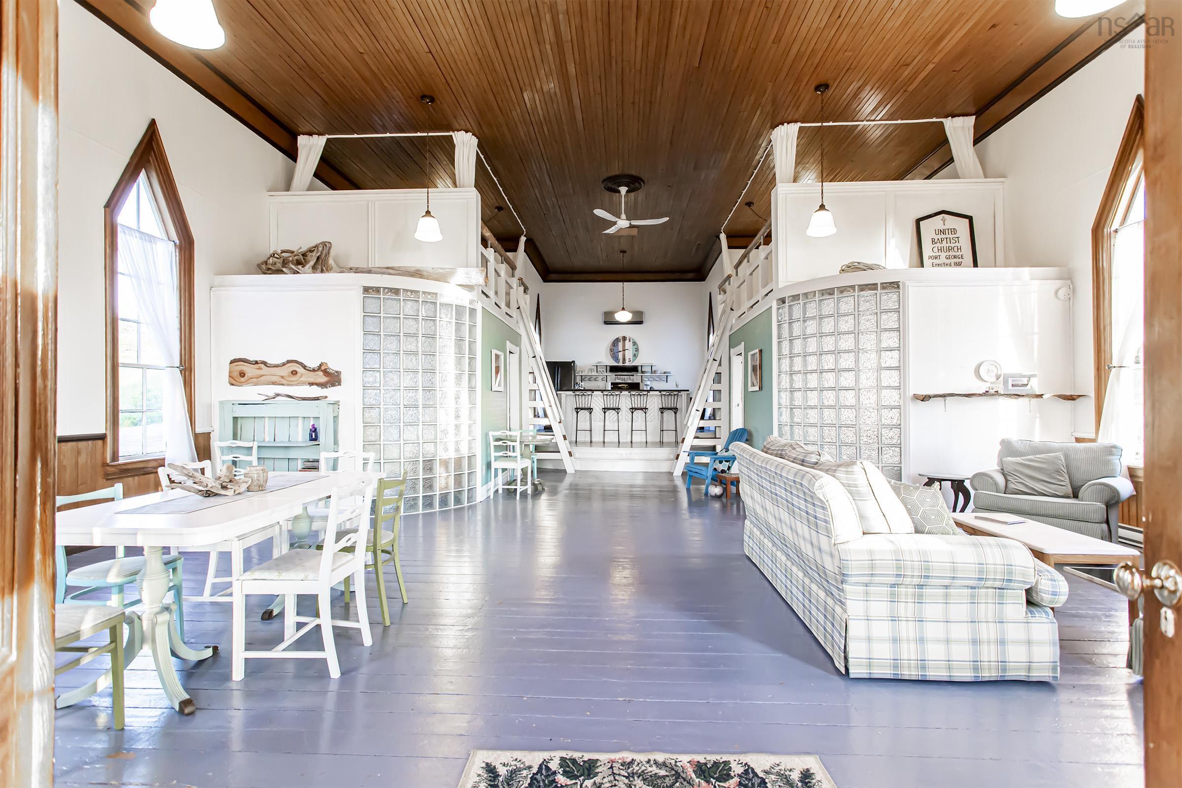 $399,000.00: 12352 Shore Road, Port George