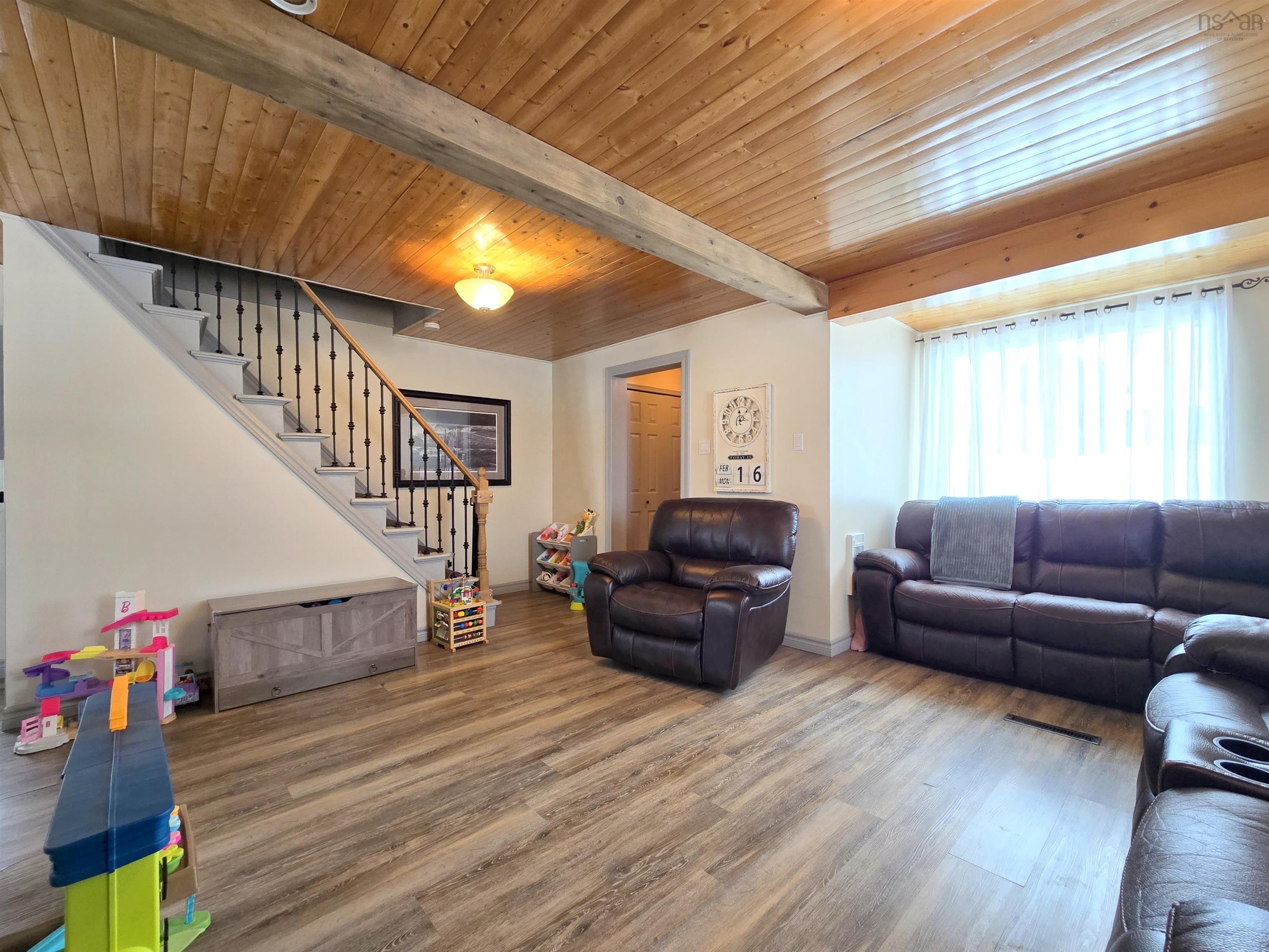 $249,900.00: 2816 Barronsfield Road, River Hebert