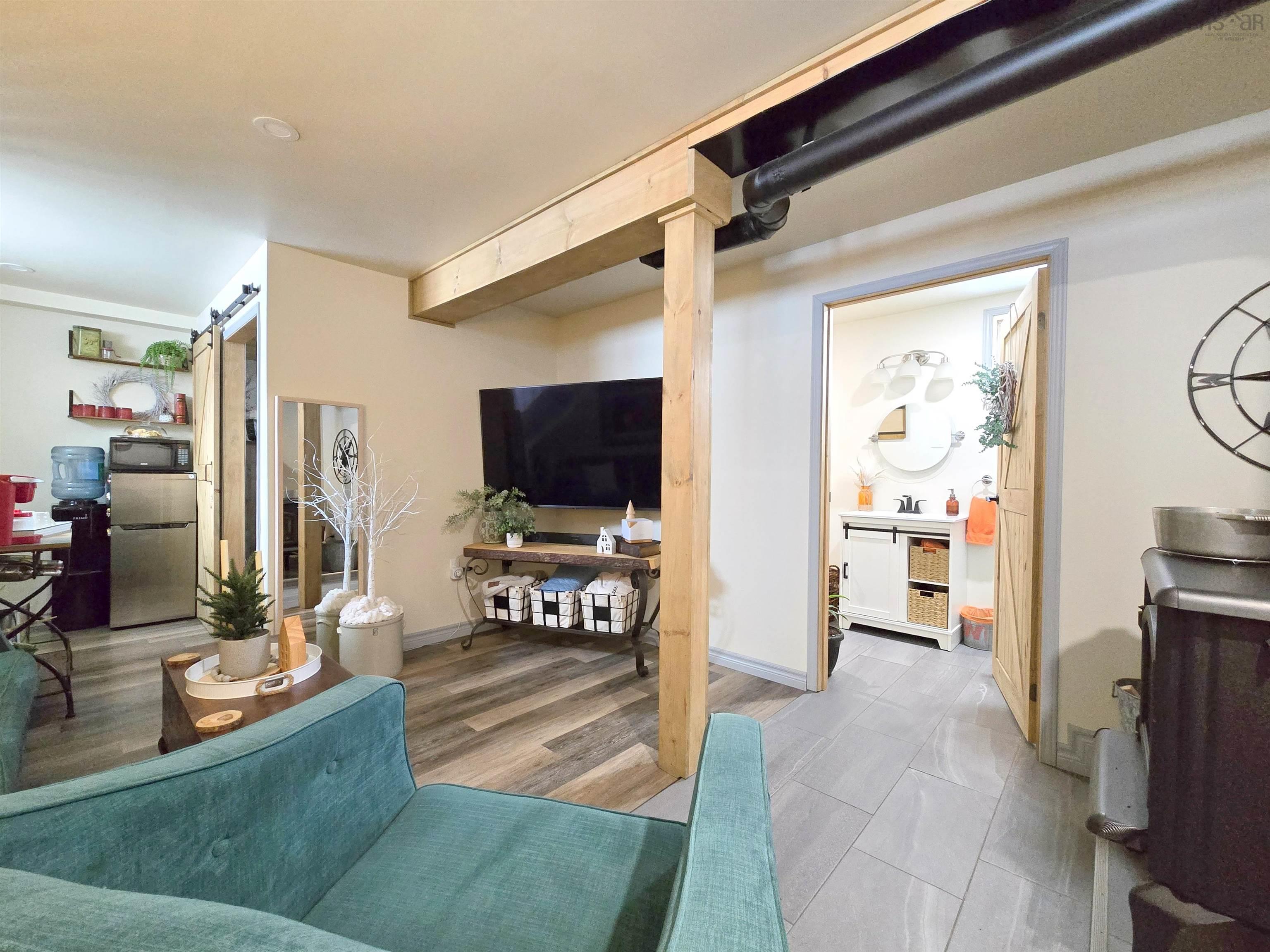 $249,900.00: 2816 Barronsfield Road, River Hebert