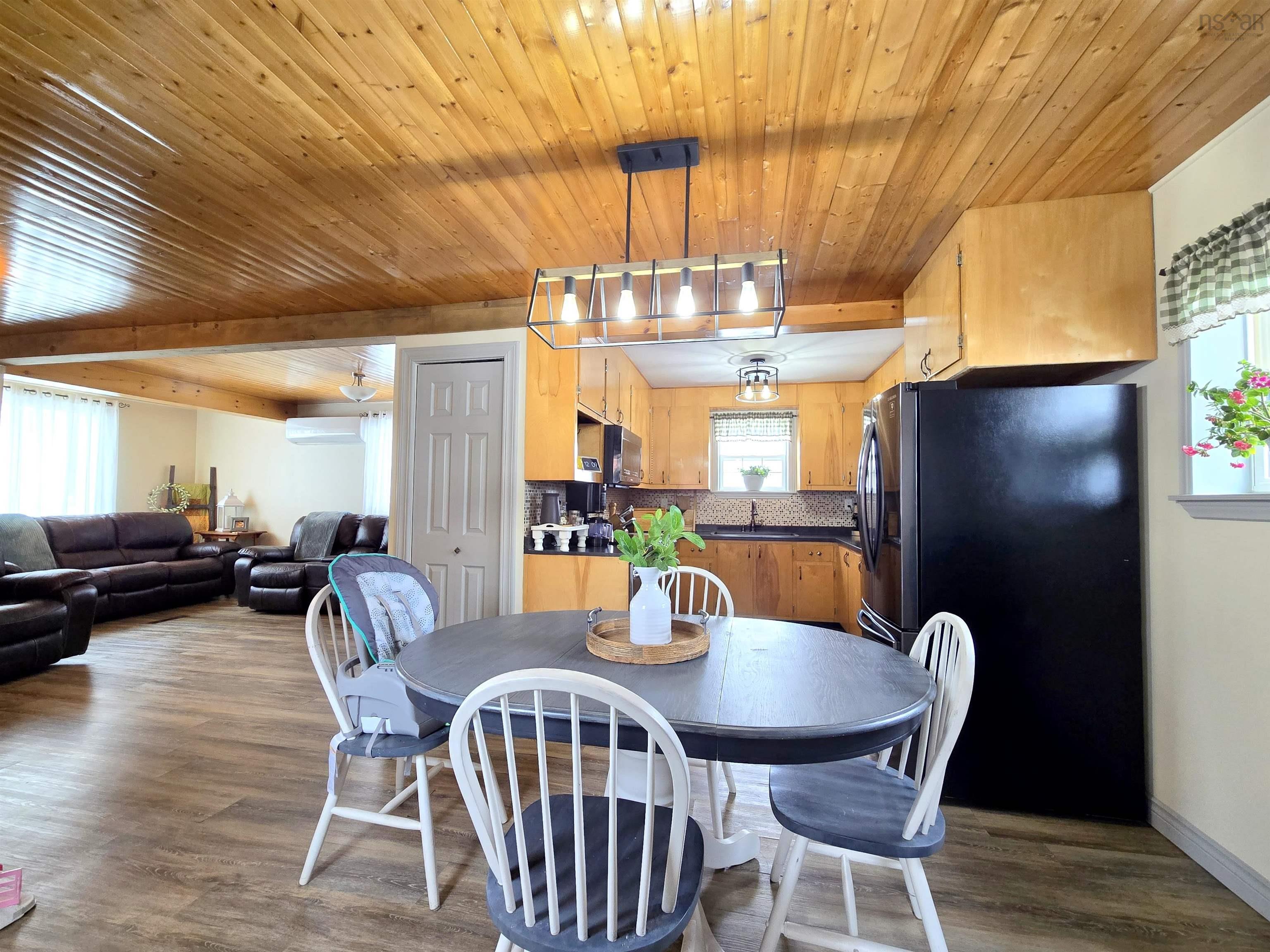 $249,900.00: 2816 Barronsfield Road, River Hebert