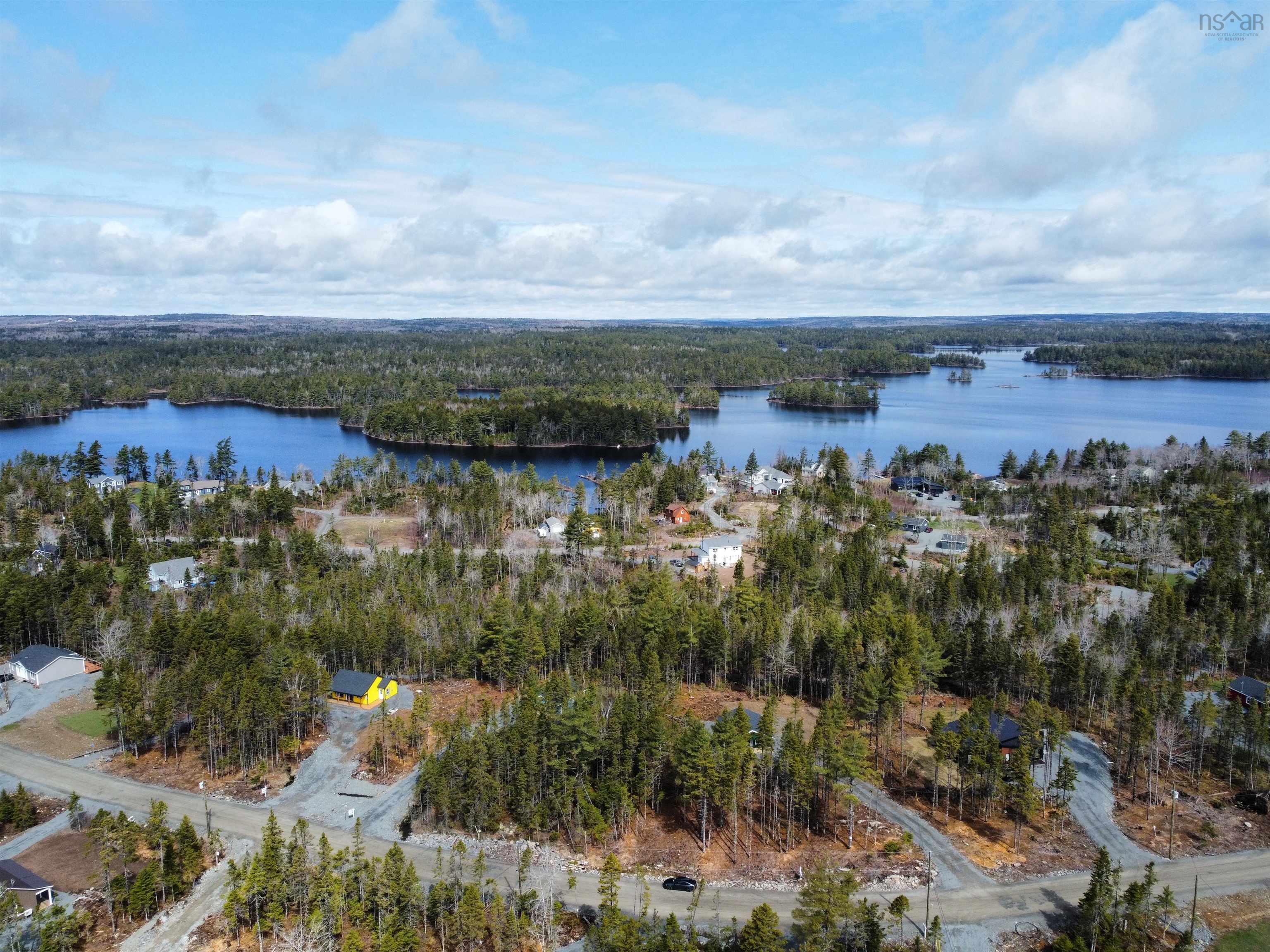 $579,000.00: 176 Loon Point Trail, East Uniacke