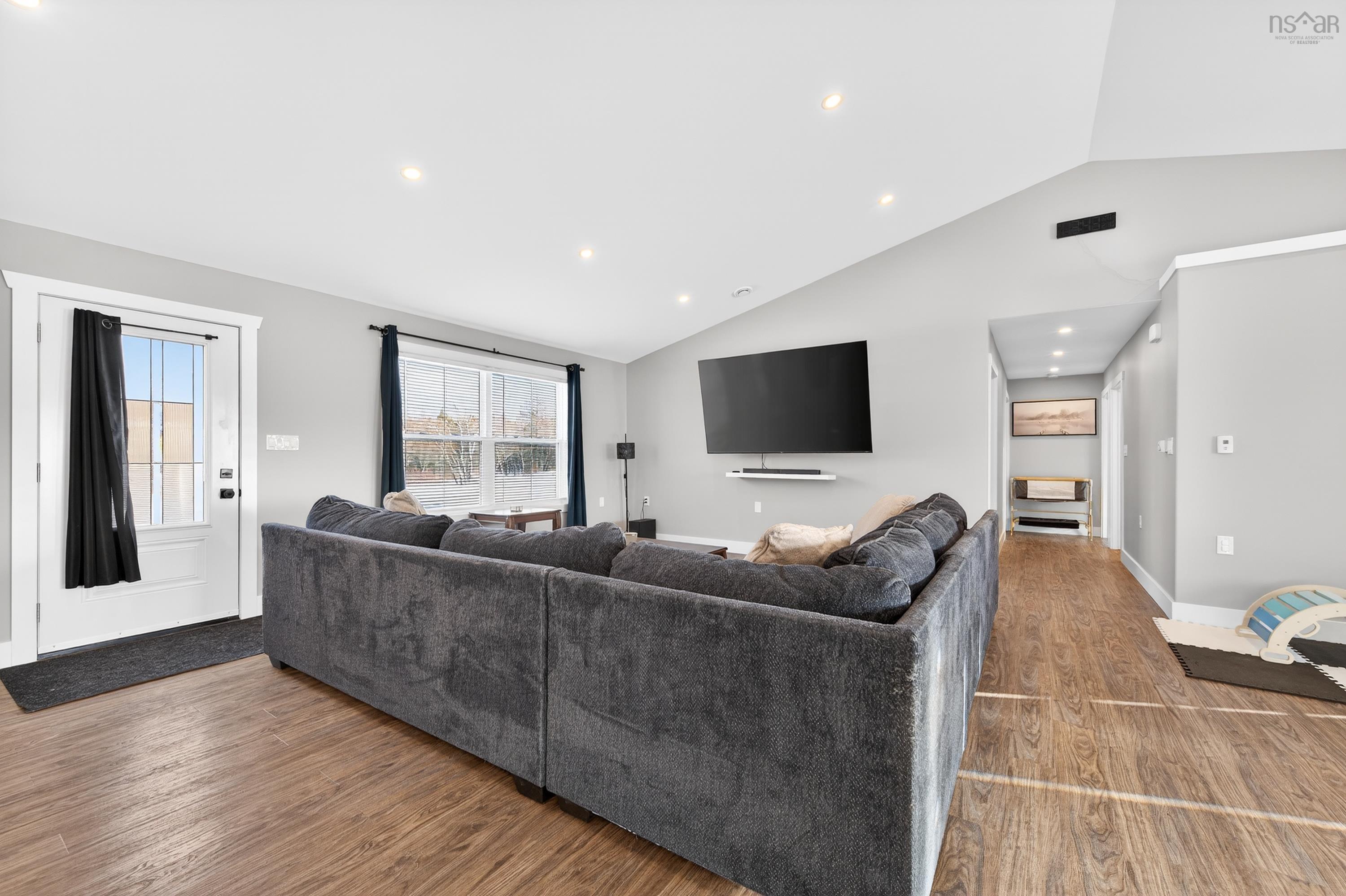 $550,000.00: 73 Michael Street, Sydney