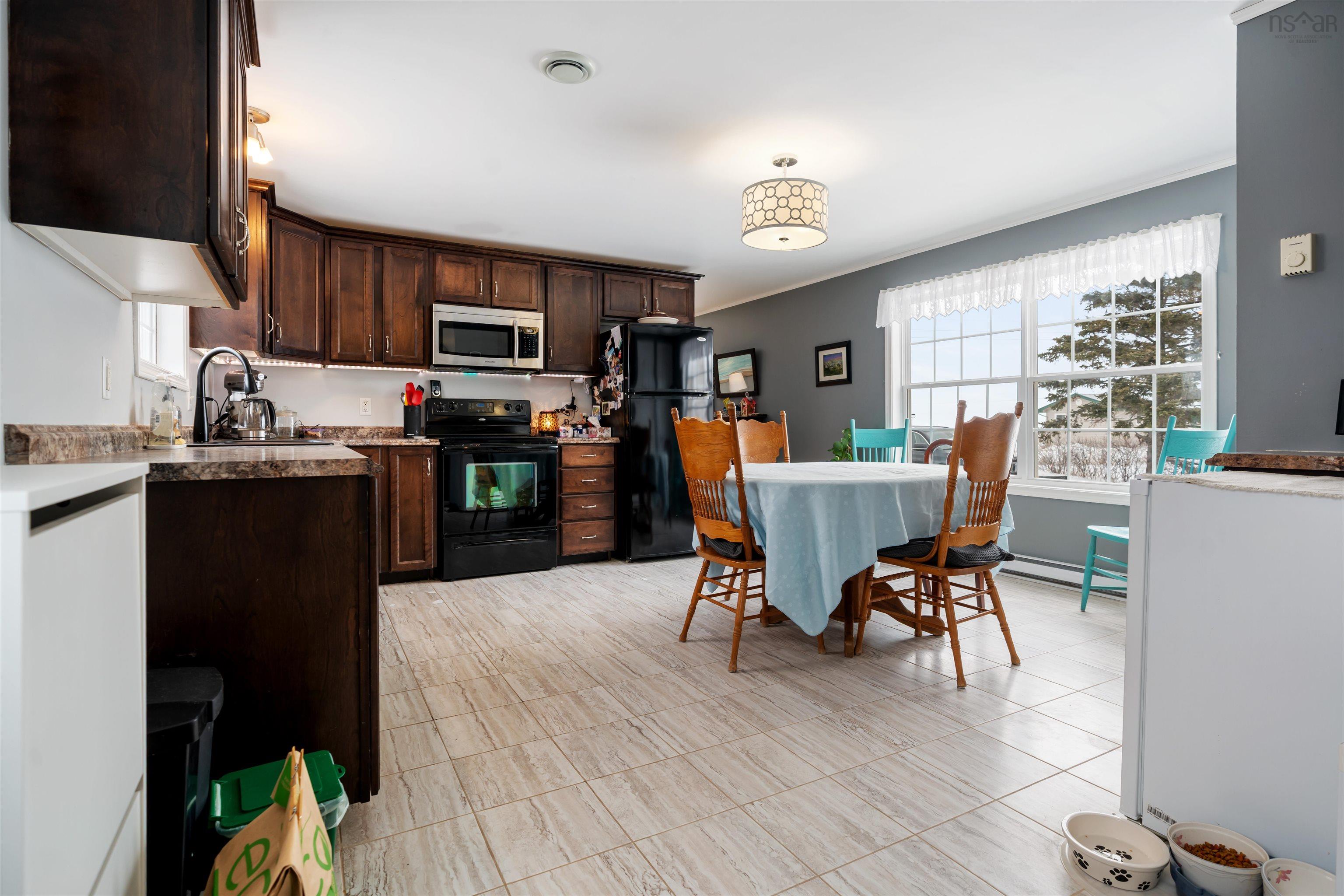 $369,900.00: 55 Dan R. Drive, Gulf Shore