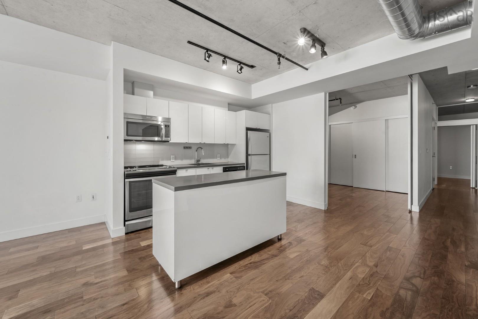 527 1065 Barrington Street, Halifax, NS (MLS 202602972)