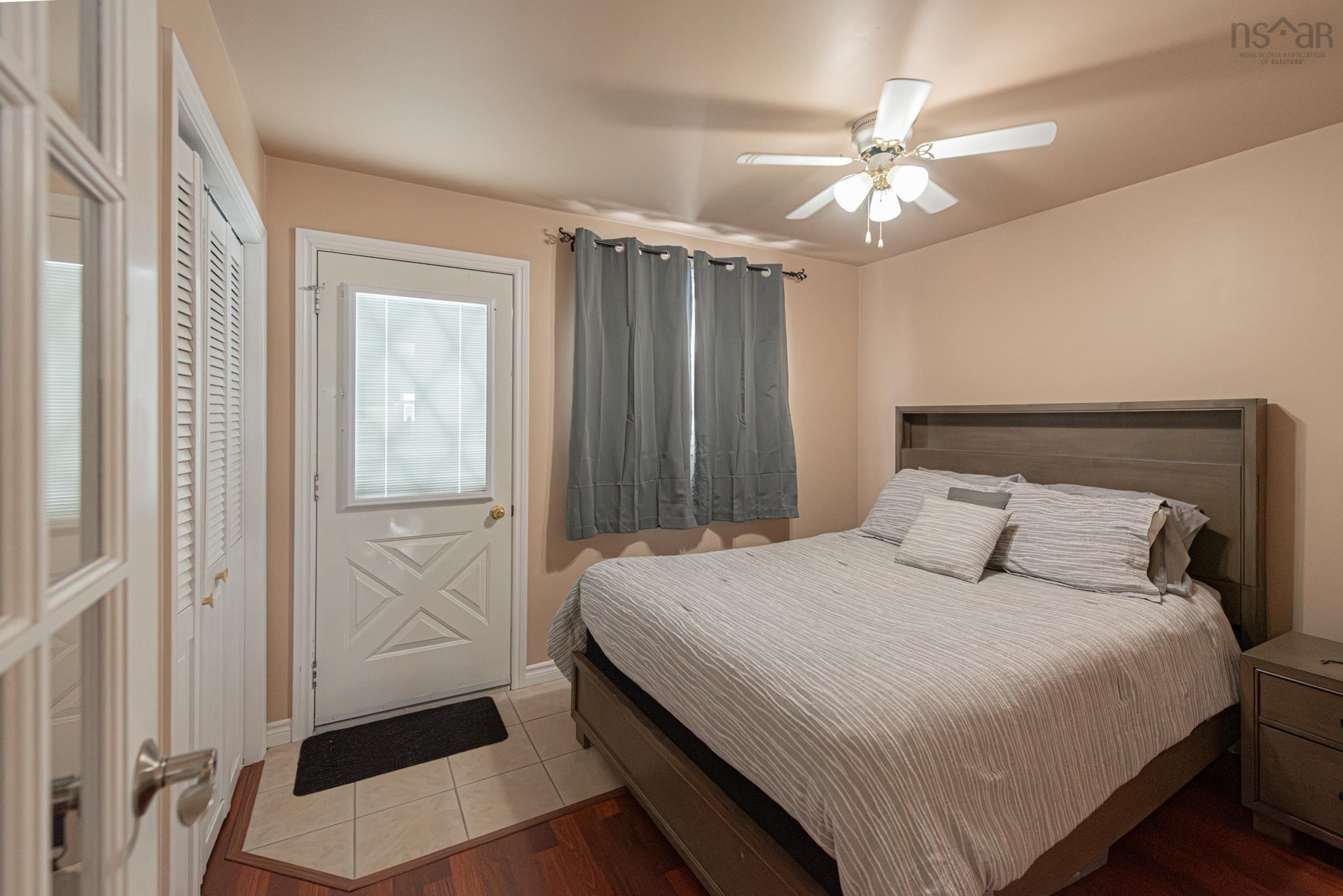 $369,900.00: 9 Terrace Avenue, Stellarton