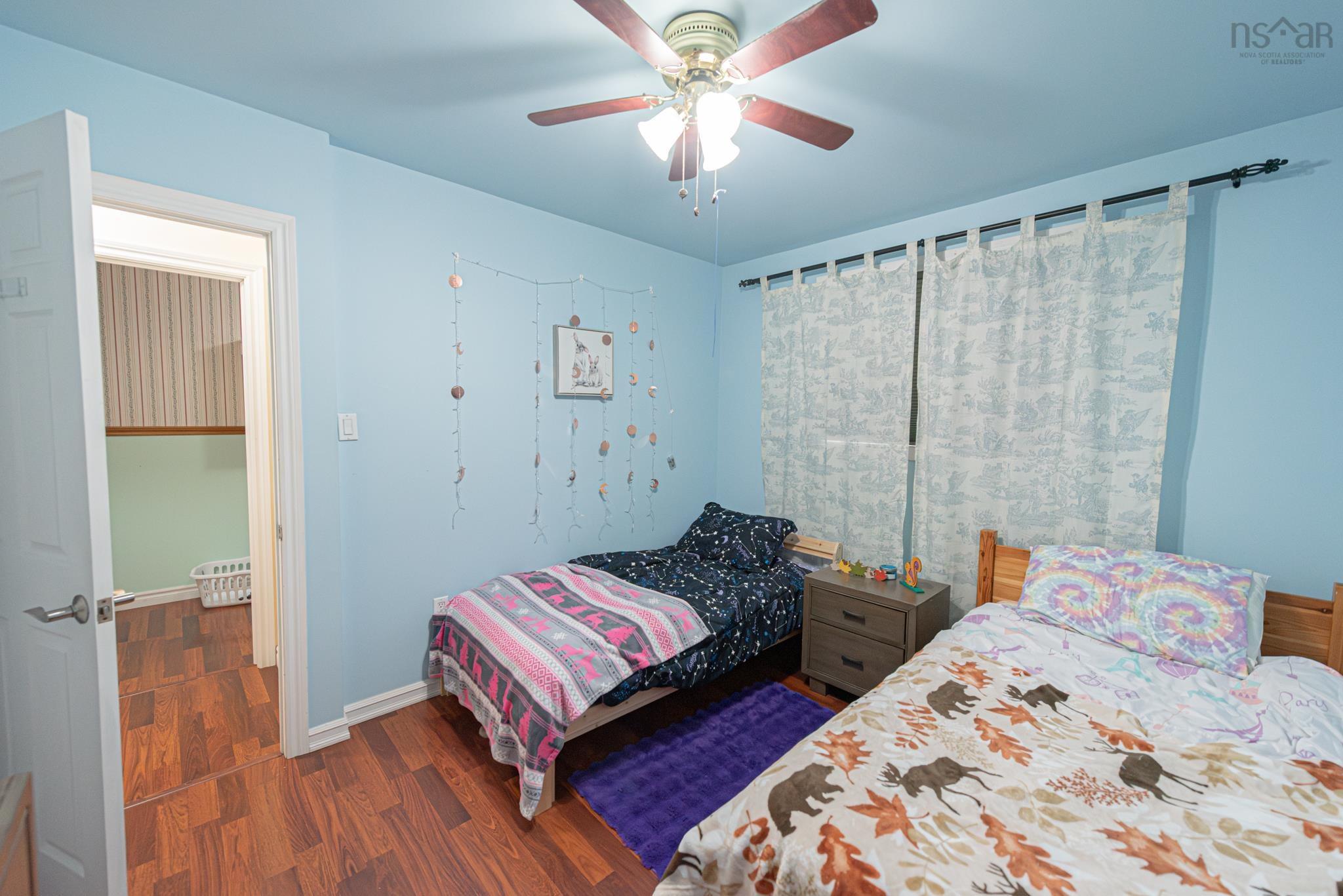 $364,900.00: 9 Terrace Avenue, Stellarton