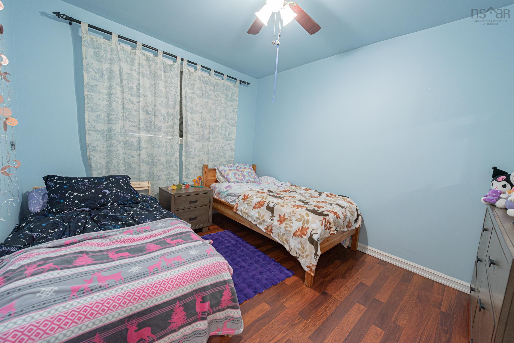 $369,900.00: 9 Terrace Avenue, Stellarton