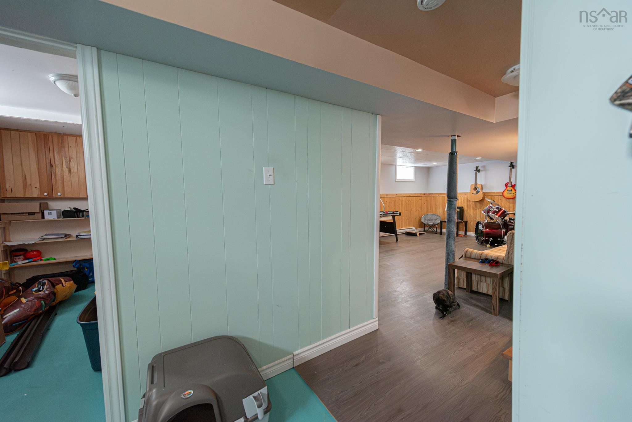 $369,900.00: 9 Terrace Avenue, Stellarton