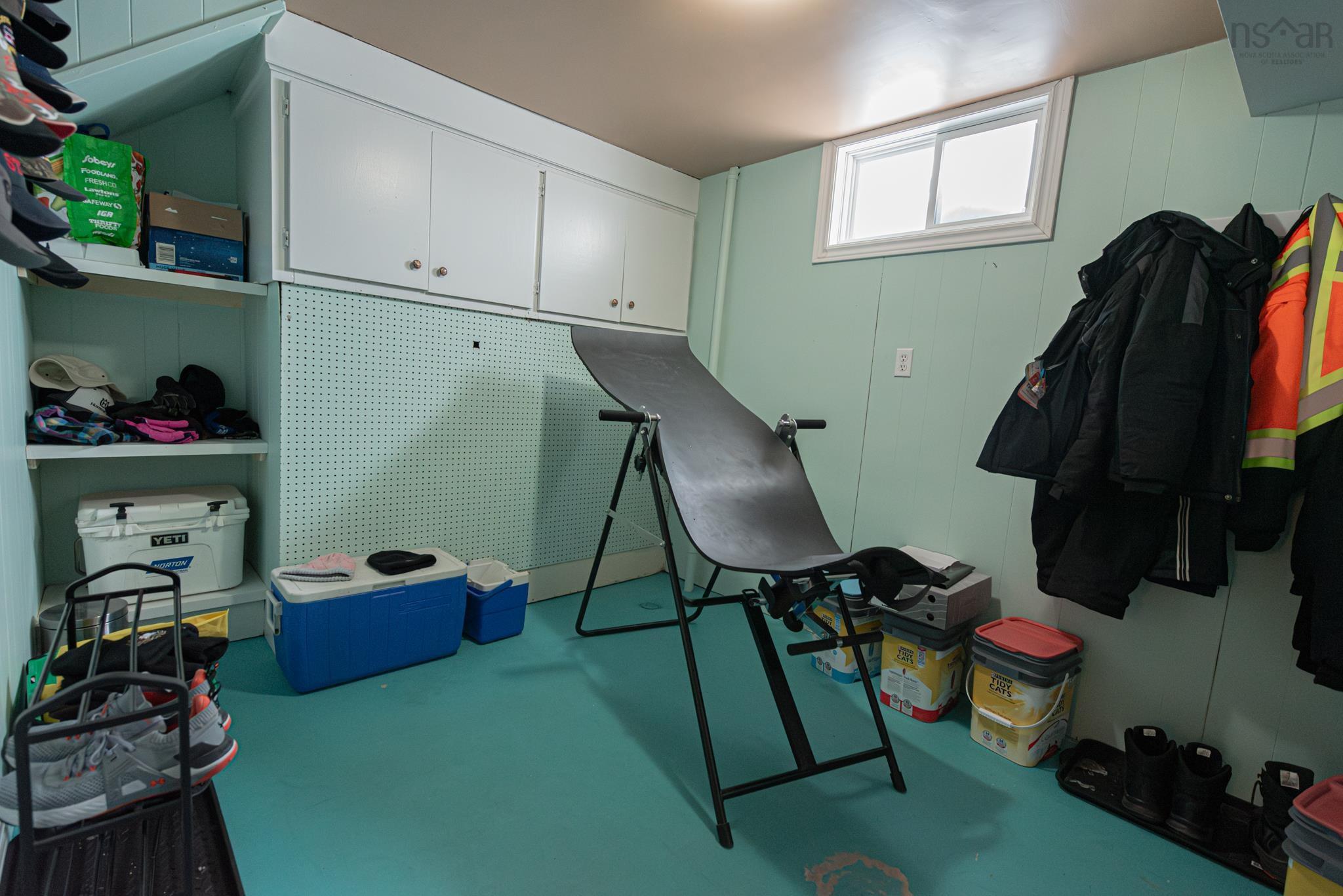 $364,900.00: 9 Terrace Avenue, Stellarton