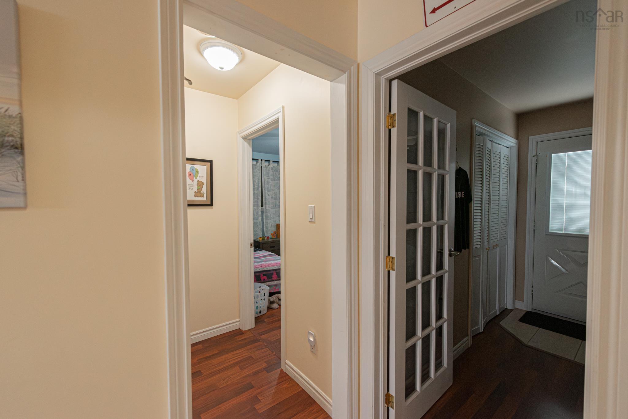 $369,900.00: 9 Terrace Avenue, Stellarton