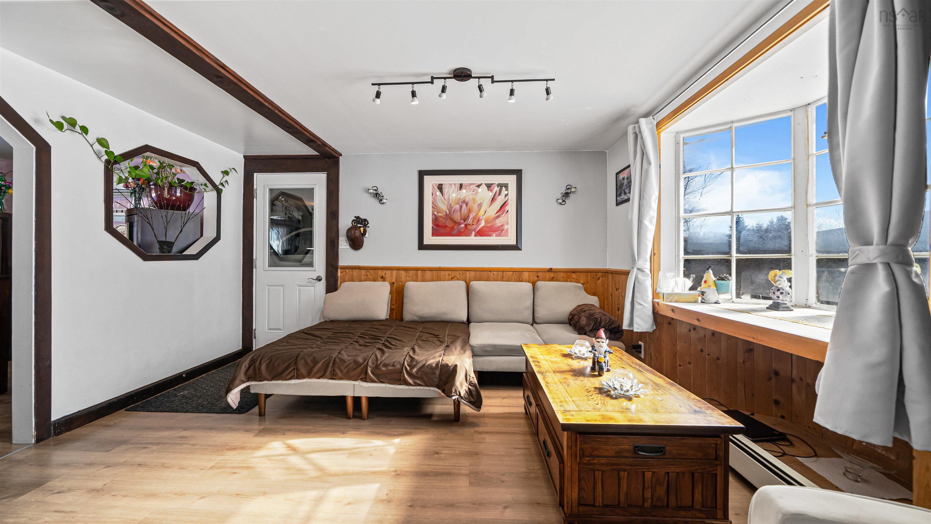 $359,900.00: 114 Bog Road, Berwick West