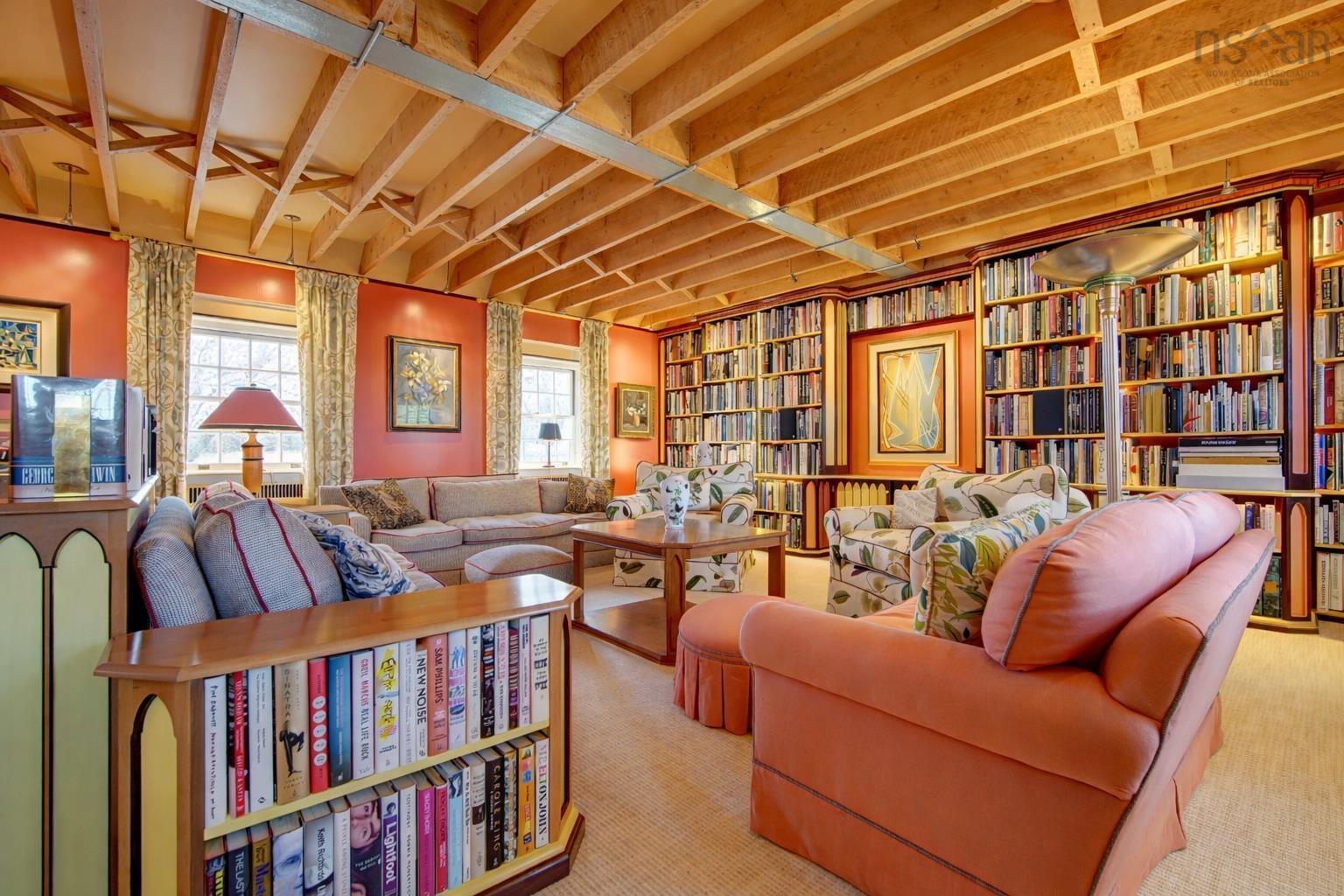 $3,295,000.00: 3746 Highway 1, Allains Creek