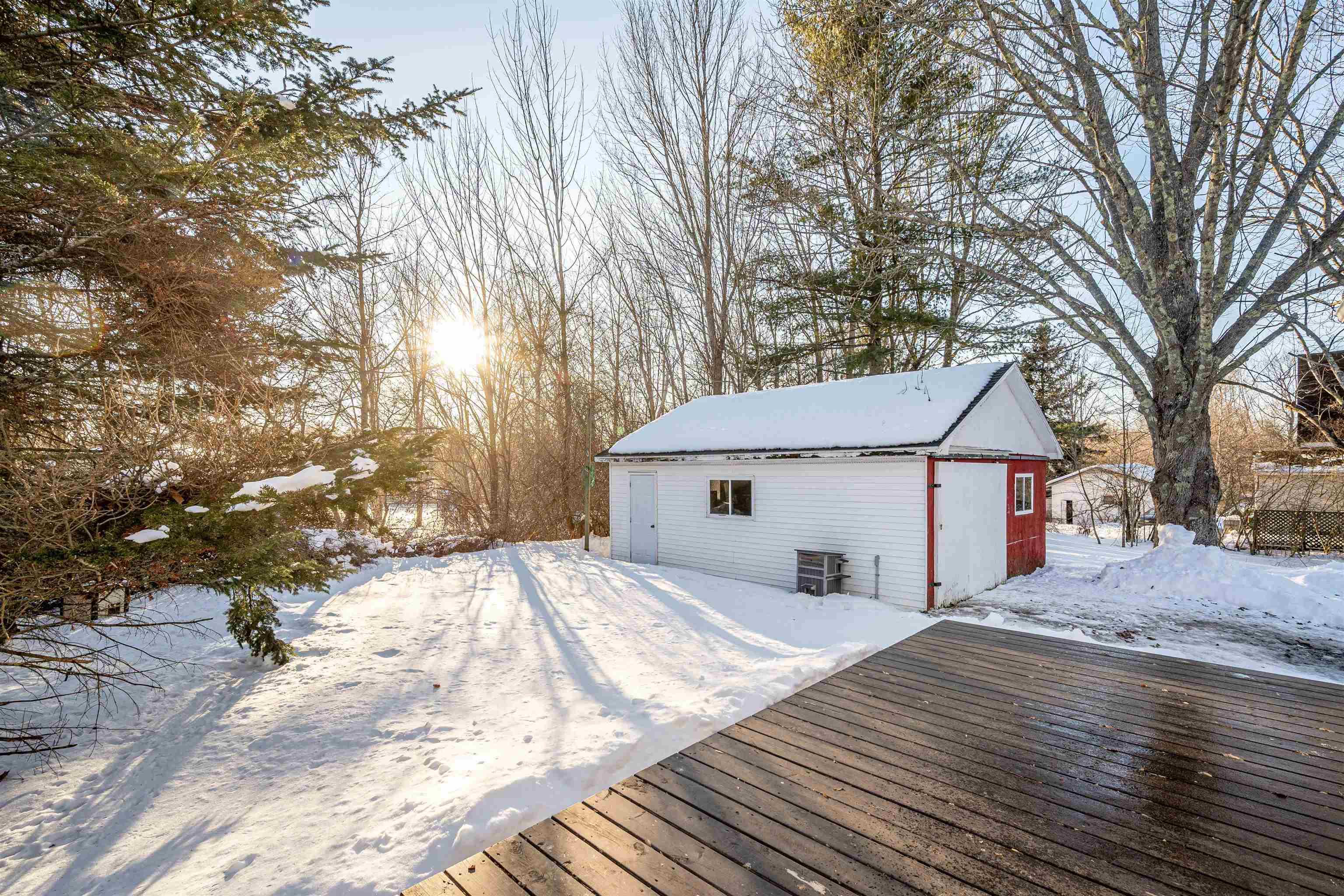 $365,000.00: 1470 King Street, Windsor